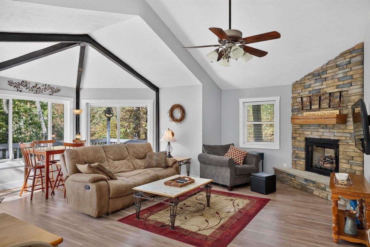 4704 PALMER RD, MCGAHEYSVILLE, Virginia 22840, 3 Bedrooms Bedrooms, ,2 BathroomsBathrooms,Residential,Mountain Hideaway,4704 PALMER RD,683368 MLS # 683368 4704 PALMER RD, MCGAHEYSVILLE, Virginia 22840, 3 Bedrooms Bedrooms, ,2 BathroomsBathrooms,Residential,Mountain Hideaway,4704 PALMER RD,683368 MLS # 683368