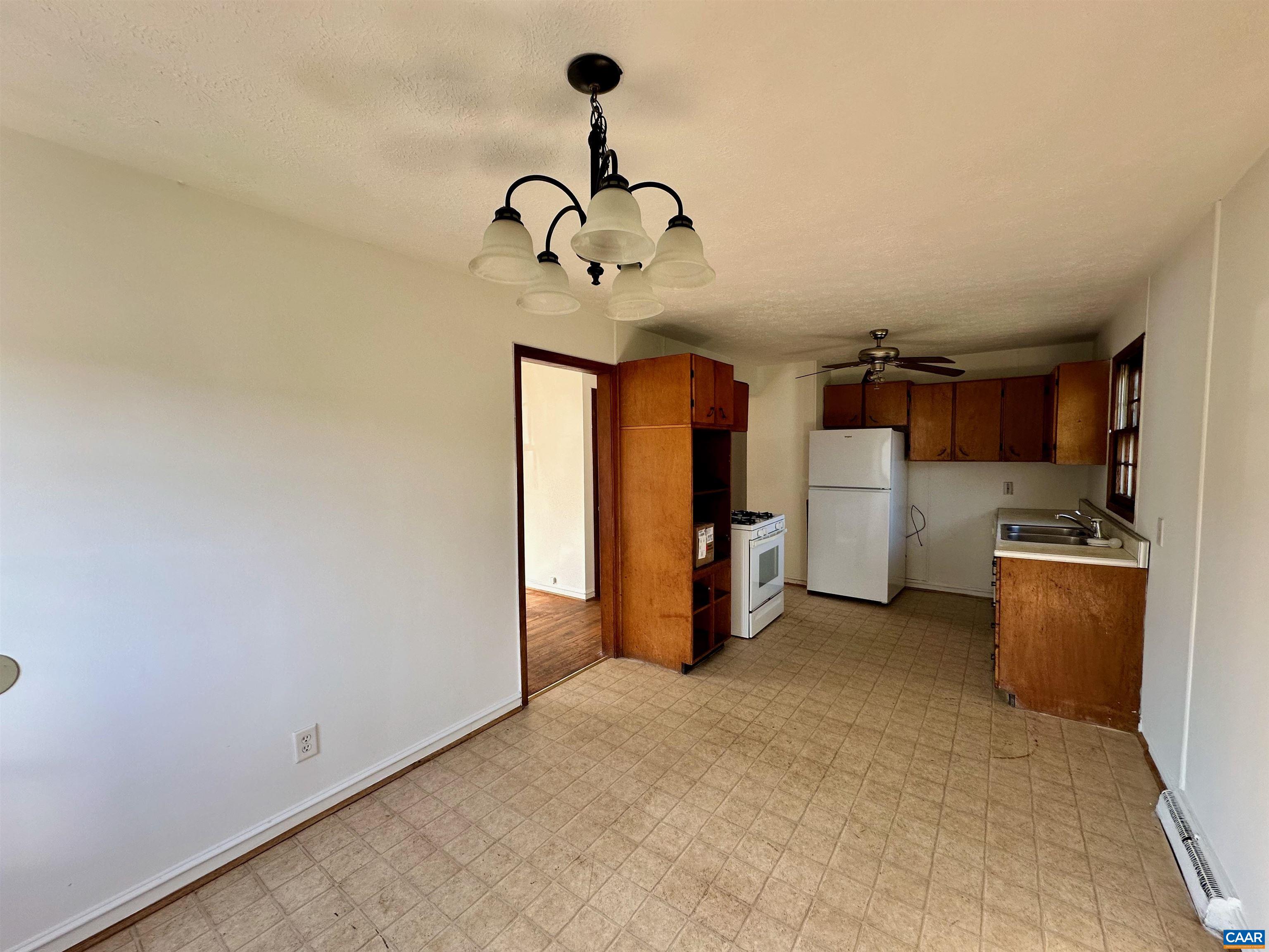 310 CARLTON RD, CHARLOTTESVILLE, Virginia 22902, 3 Bedrooms Bedrooms, ,1 BathroomBathrooms,Residential,310 CARLTON RD,683371 MLS # 683371 310 CARLTON RD, CHARLOTTESVILLE, Virginia 22902, 3 Bedrooms Bedrooms, ,1 BathroomBathrooms,Residential,310 CARLTON RD,683371 MLS # 683371
