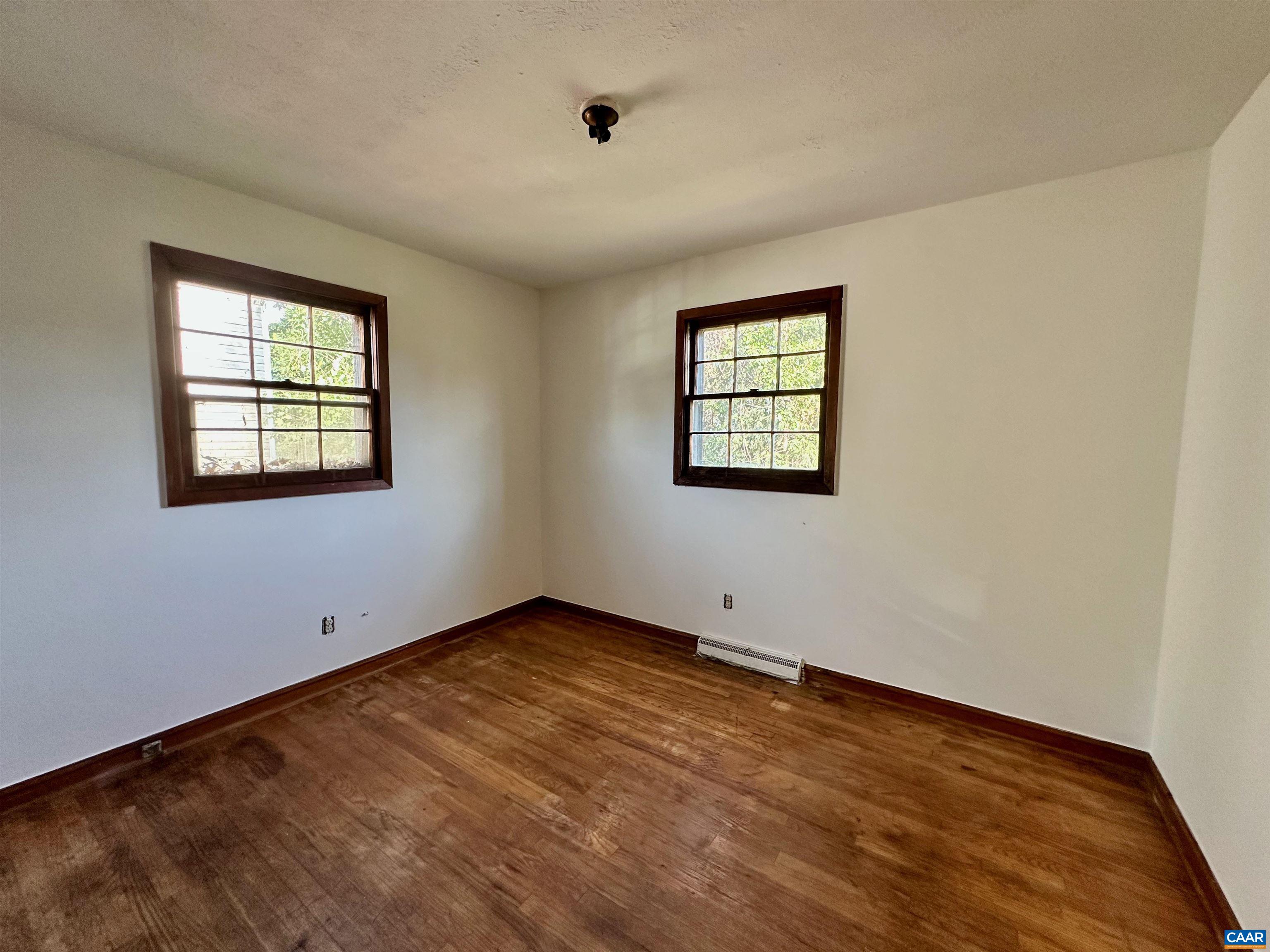 310 CARLTON RD, CHARLOTTESVILLE, Virginia 22902, 3 Bedrooms Bedrooms, ,1 BathroomBathrooms,Residential,310 CARLTON RD,683371 MLS # 683371 310 CARLTON RD, CHARLOTTESVILLE, Virginia 22902, 3 Bedrooms Bedrooms, ,1 BathroomBathrooms,Residential,310 CARLTON RD,683371 MLS # 683371