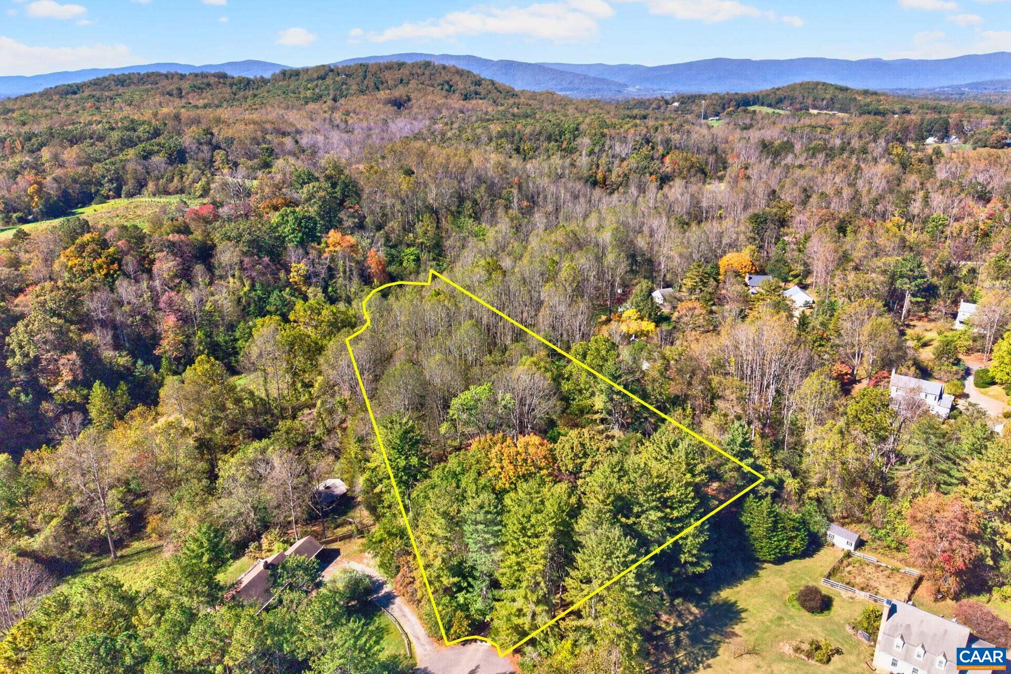 2670 STOWE CT, CHARLOTTESVILLE, Virginia 22901, 3 Bedrooms Bedrooms, ,3 BathroomsBathrooms,Residential,2670 STOWE CT,683372 MLS # 683372 2670 STOWE CT, CHARLOTTESVILLE, Virginia 22901, 3 Bedrooms Bedrooms, ,3 BathroomsBathrooms,Residential,2670 STOWE CT,683372 MLS # 683372