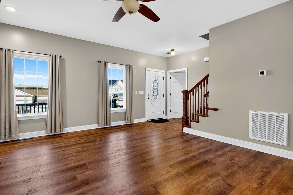 207 BELL CREEK DR, STAUNTON, Virginia 24401, 3 Bedrooms Bedrooms, ,2 BathroomsBathrooms,Residential,207 BELL CREEK DR,683374 MLS # 683374 207 BELL CREEK DR, STAUNTON, Virginia 24401, 3 Bedrooms Bedrooms, ,2 BathroomsBathrooms,Residential,207 BELL CREEK DR,683374 MLS # 683374