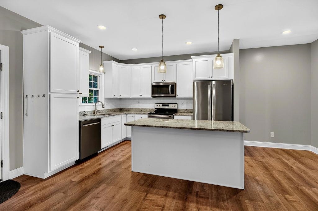 207 BELL CREEK DR, STAUNTON, Virginia 24401, 3 Bedrooms Bedrooms, ,2 BathroomsBathrooms,Residential,207 BELL CREEK DR,683374 MLS # 683374 207 BELL CREEK DR, STAUNTON, Virginia 24401, 3 Bedrooms Bedrooms, ,2 BathroomsBathrooms,Residential,207 BELL CREEK DR,683374 MLS # 683374