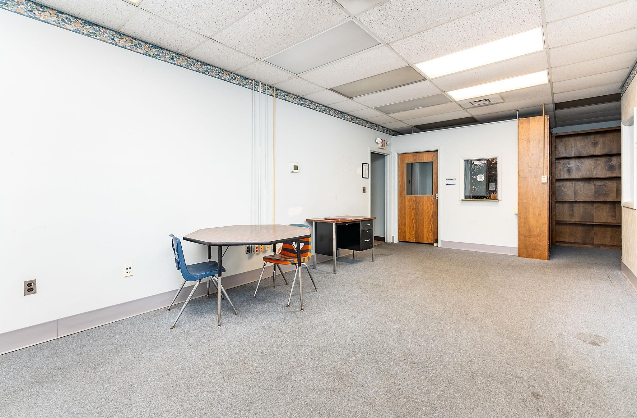 5874 N LEE HWY, FAIRFIELD, Virginia 24435, ,Commercial,5874 N LEE HWY,683409 MLS # 683409 5874 N LEE HWY, FAIRFIELD, Virginia 24435, ,Commercial,5874 N LEE HWY,683409 MLS # 683409
