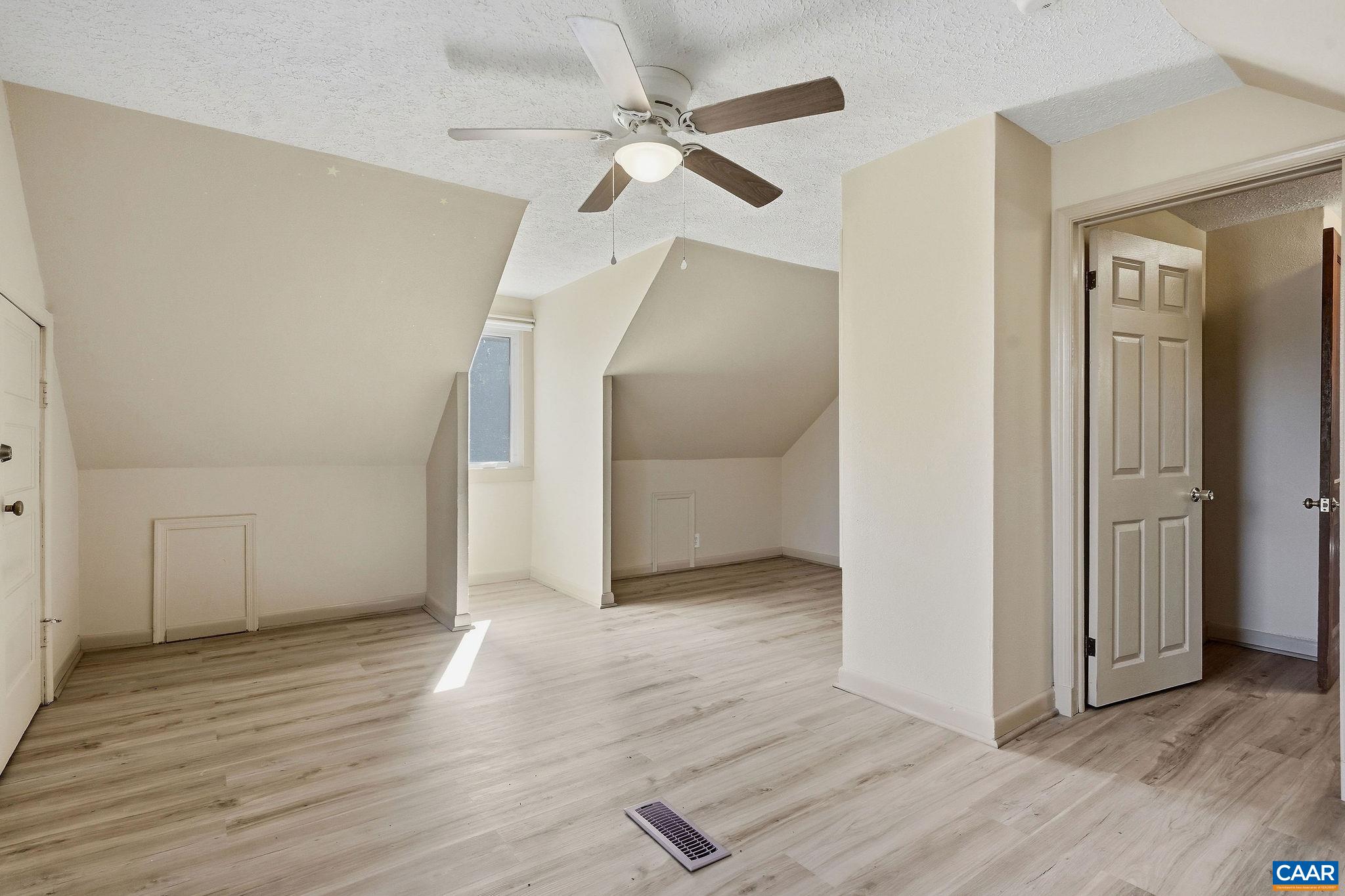 5086 GREEN CREEK RD, SCHUYLER, Virginia 22969, 4 Bedrooms Bedrooms, ,2 BathroomsBathrooms,Residential,5086 GREEN CREEK RD,683352 MLS # 683352 5086 GREEN CREEK RD, SCHUYLER, Virginia 22969, 4 Bedrooms Bedrooms, ,2 BathroomsBathrooms,Residential,5086 GREEN CREEK RD,683352 MLS # 683352