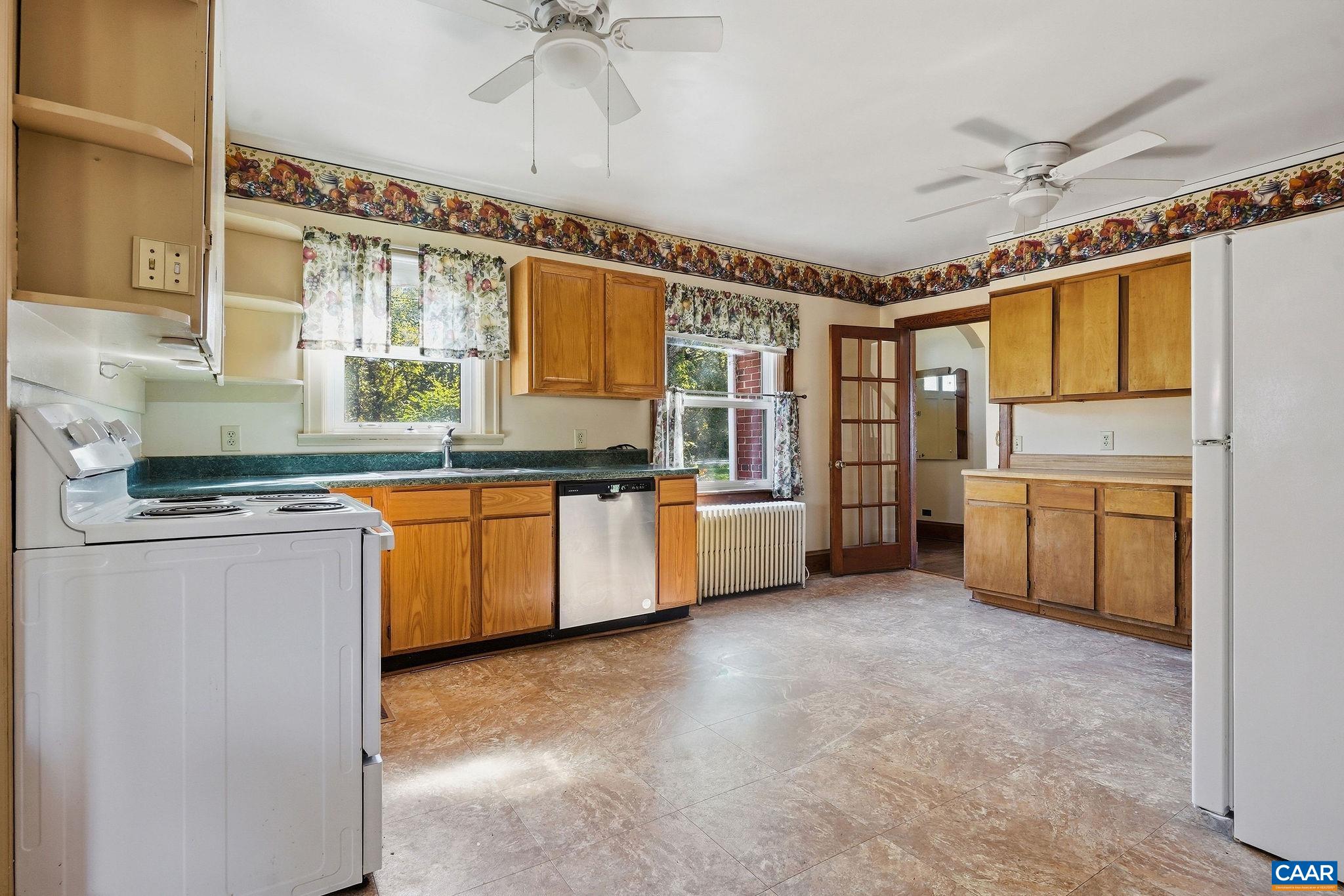 5086 GREEN CREEK RD, SCHUYLER, Virginia 22969, 4 Bedrooms Bedrooms, ,2 BathroomsBathrooms,Residential,5086 GREEN CREEK RD,683352 MLS # 683352 5086 GREEN CREEK RD, SCHUYLER, Virginia 22969, 4 Bedrooms Bedrooms, ,2 BathroomsBathrooms,Residential,5086 GREEN CREEK RD,683352 MLS # 683352
