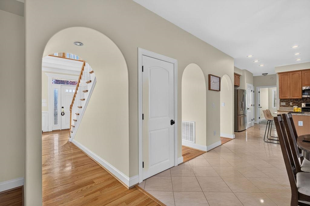 216 JOCELYN LN, WAYNESBORO, Virginia 22980, 5 Bedrooms Bedrooms, ,3 BathroomsBathrooms,Residential,216 JOCELYN LN,683388 MLS # 683388 216 JOCELYN LN, WAYNESBORO, Virginia 22980, 5 Bedrooms Bedrooms, ,3 BathroomsBathrooms,Residential,216 JOCELYN LN,683388 MLS # 683388