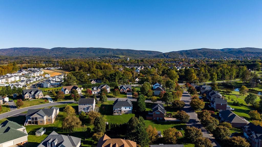 216 JOCELYN LN, WAYNESBORO, Virginia 22980, 5 Bedrooms Bedrooms, ,3 BathroomsBathrooms,Residential,216 JOCELYN LN,683388 MLS # 683388 216 JOCELYN LN, WAYNESBORO, Virginia 22980, 5 Bedrooms Bedrooms, ,3 BathroomsBathrooms,Residential,216 JOCELYN LN,683388 MLS # 683388