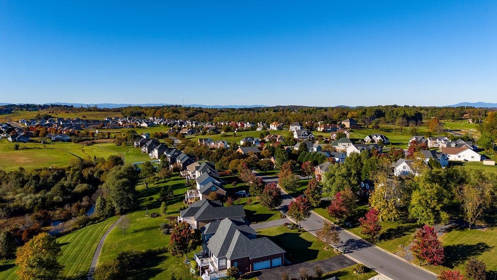 216 JOCELYN LN, WAYNESBORO, Virginia 22980, 5 Bedrooms Bedrooms, ,3 BathroomsBathrooms,Residential,216 JOCELYN LN,683388 MLS # 683388 216 JOCELYN LN, WAYNESBORO, Virginia 22980, 5 Bedrooms Bedrooms, ,3 BathroomsBathrooms,Residential,216 JOCELYN LN,683388 MLS # 683388