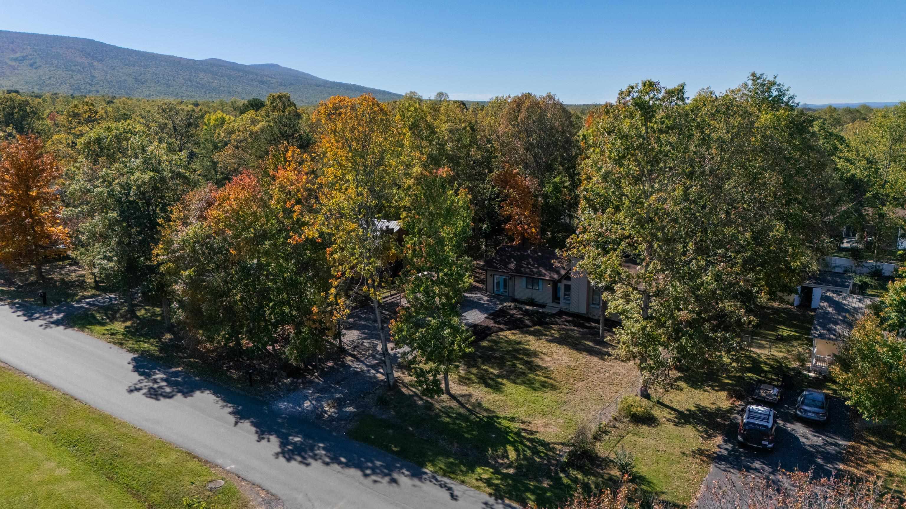 295 COOPER DR, STUARTS DRAFT, Virginia 24477, 4 Bedrooms Bedrooms, ,2 BathroomsBathrooms,Residential,295 COOPER DR,683389 MLS # 683389 295 COOPER DR, STUARTS DRAFT, Virginia 24477, 4 Bedrooms Bedrooms, ,2 BathroomsBathrooms,Residential,295 COOPER DR,683389 MLS # 683389