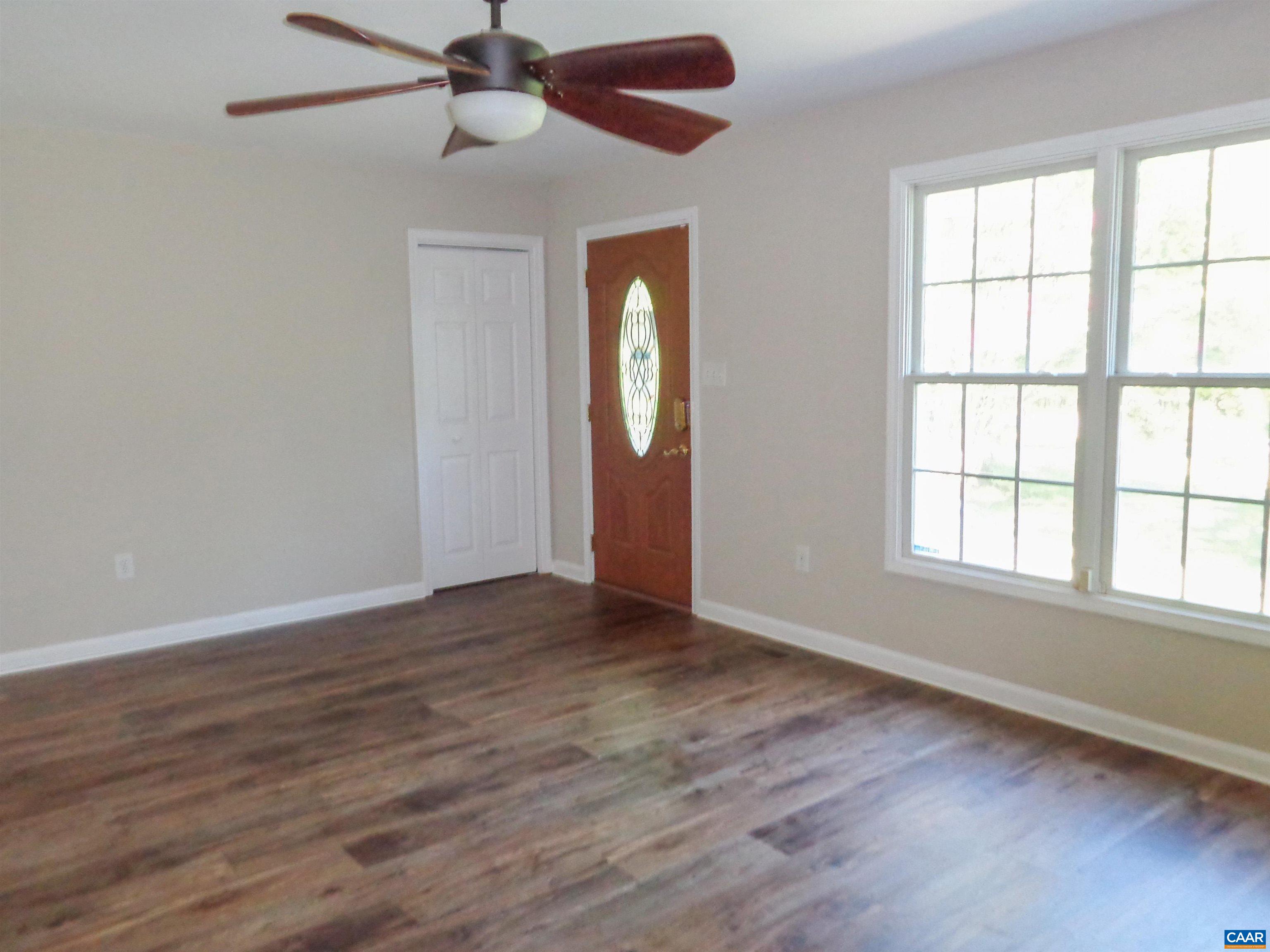 17 BOLLING PL, SCOTTSVILLE, Virginia 24590, 32 Bedrooms Bedrooms, ,2 BathroomsBathrooms,Residential,17 BOLLING PL,683403 MLS # 683403 17 BOLLING PL, SCOTTSVILLE, Virginia 24590, 32 Bedrooms Bedrooms, ,2 BathroomsBathrooms,Residential,17 BOLLING PL,683403 MLS # 683403