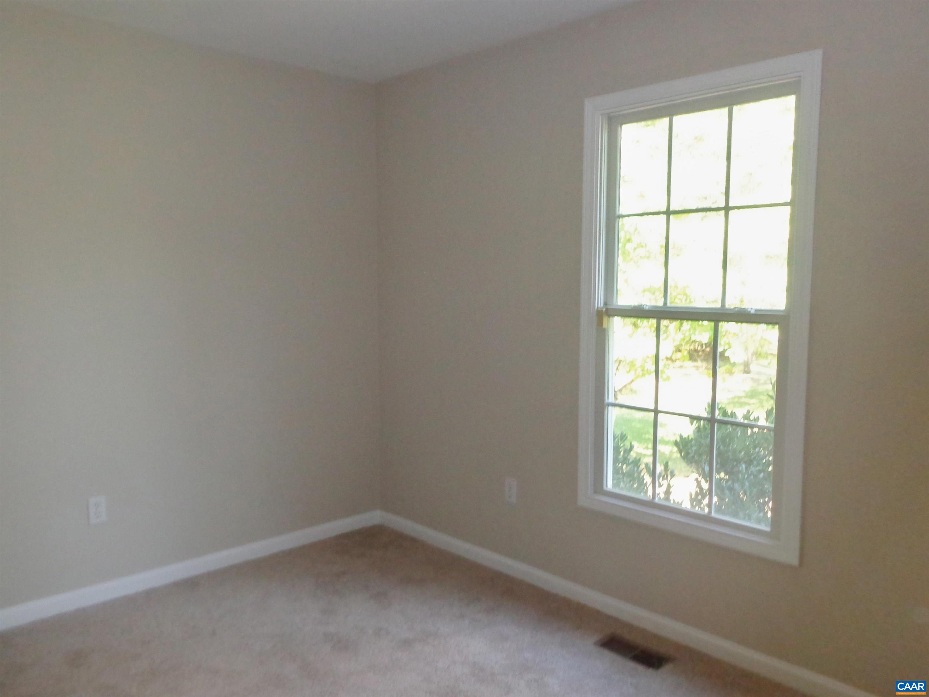 17 BOLLING PL, SCOTTSVILLE, Virginia 24590, 32 Bedrooms Bedrooms, ,2 BathroomsBathrooms,Residential,17 BOLLING PL,683403 MLS # 683403 17 BOLLING PL, SCOTTSVILLE, Virginia 24590, 32 Bedrooms Bedrooms, ,2 BathroomsBathrooms,Residential,17 BOLLING PL,683403 MLS # 683403
