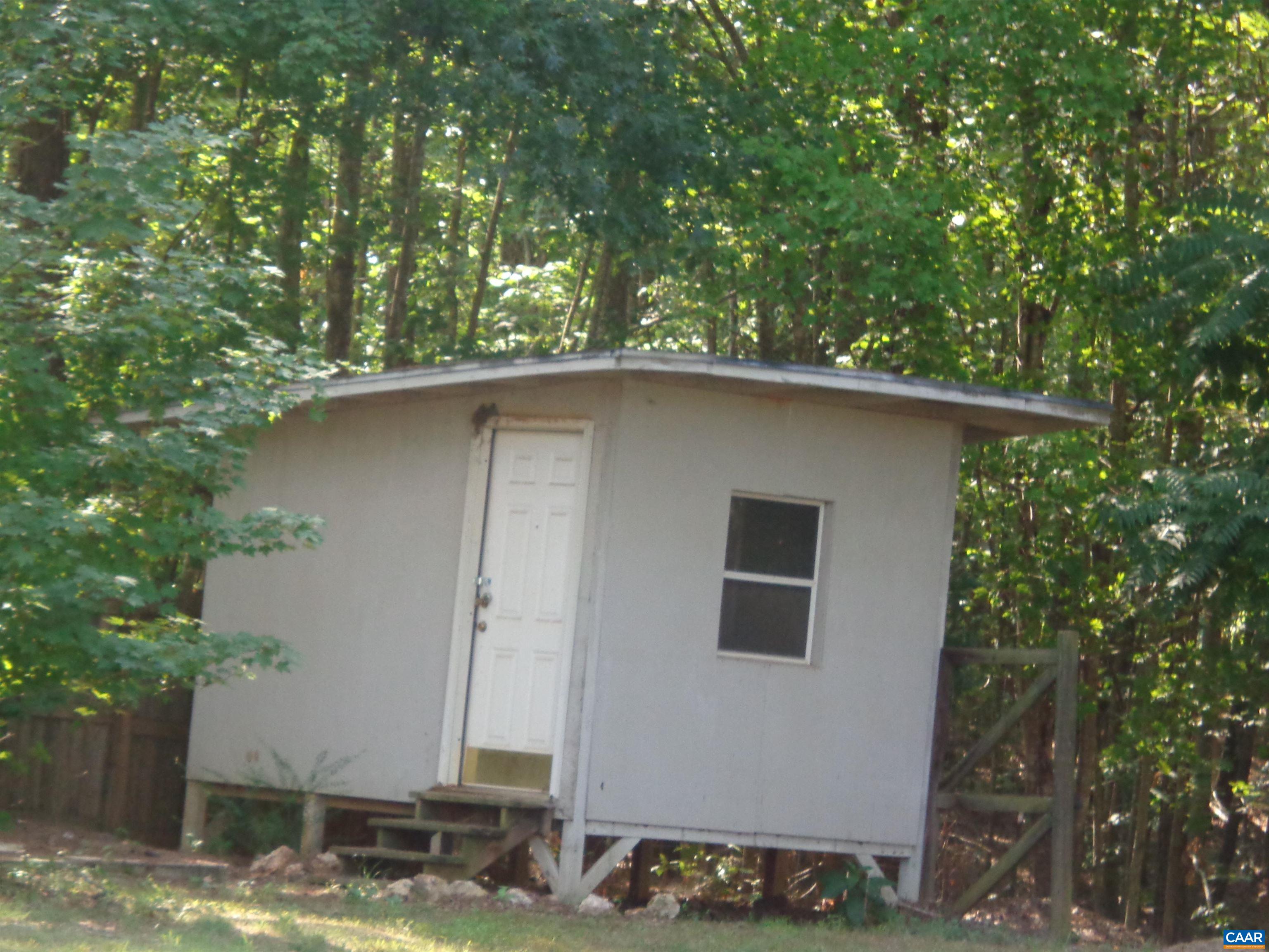 17 BOLLING PL, SCOTTSVILLE, Virginia 24590, 32 Bedrooms Bedrooms, ,2 BathroomsBathrooms,Residential,17 BOLLING PL,683403 MLS # 683403 17 BOLLING PL, SCOTTSVILLE, Virginia 24590, 32 Bedrooms Bedrooms, ,2 BathroomsBathrooms,Residential,17 BOLLING PL,683403 MLS # 683403