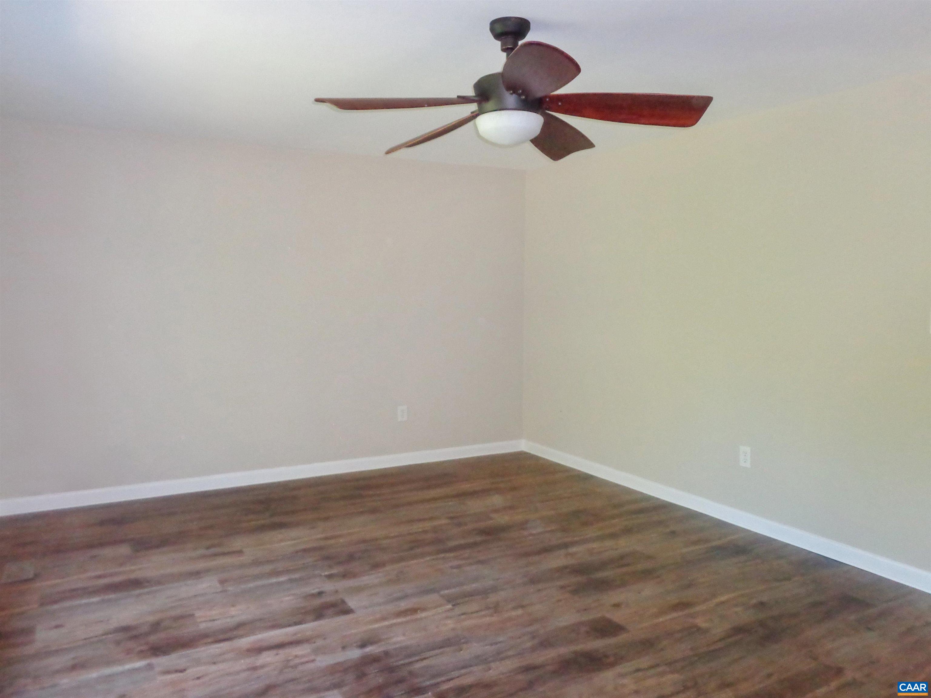 17 BOLLING PL, SCOTTSVILLE, Virginia 24590, 32 Bedrooms Bedrooms, ,2 BathroomsBathrooms,Residential,17 BOLLING PL,683403 MLS # 683403 17 BOLLING PL, SCOTTSVILLE, Virginia 24590, 32 Bedrooms Bedrooms, ,2 BathroomsBathrooms,Residential,17 BOLLING PL,683403 MLS # 683403