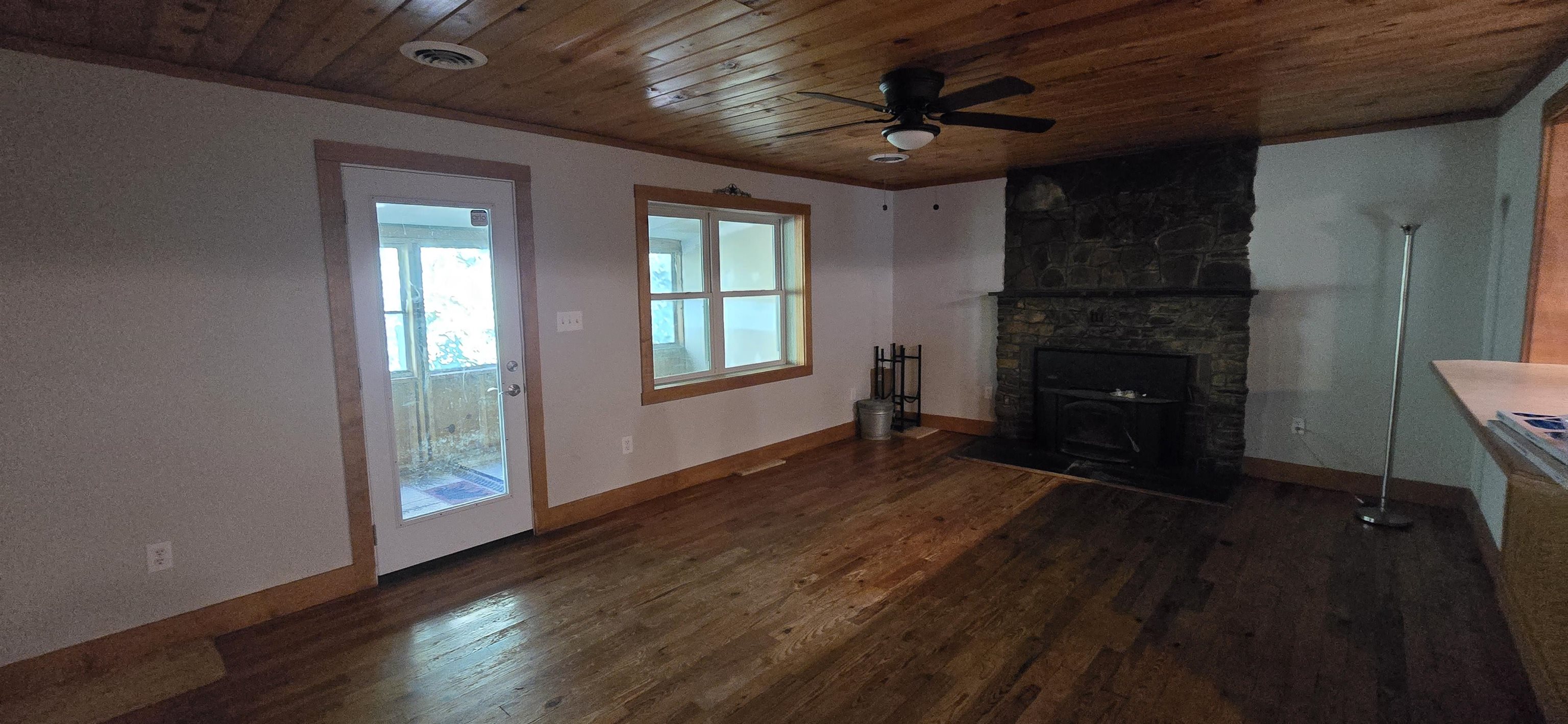 1694 MT TORREY RD, LYNDHURST, Virginia 22952, 2 Bedrooms Bedrooms, ,1 BathroomBathrooms,Residential,1694 MT TORREY RD,682694 MLS # 682694