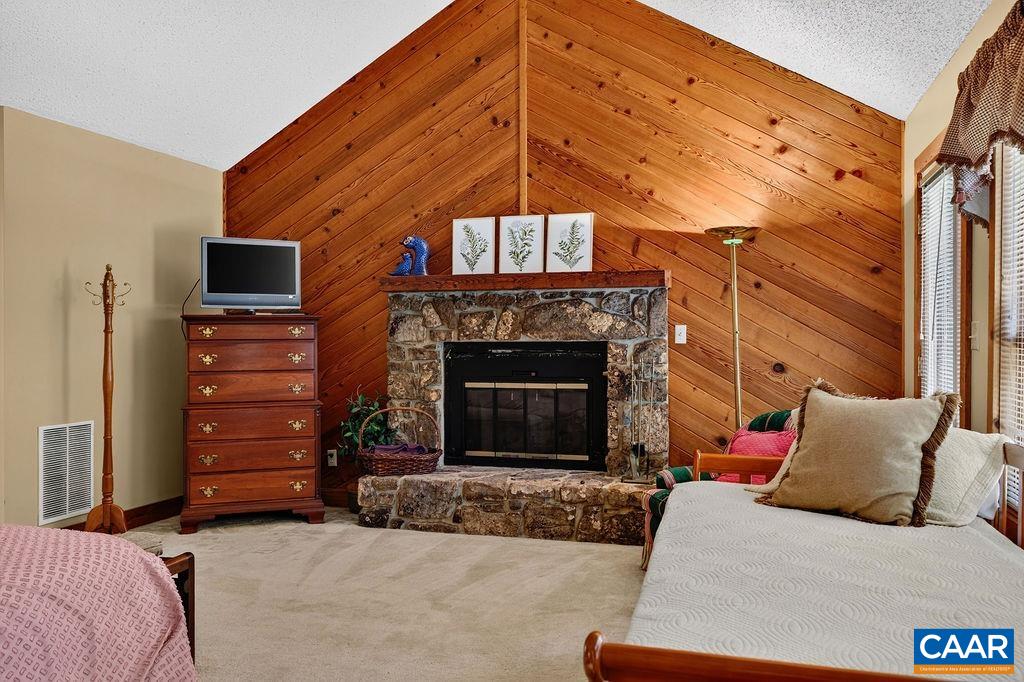 56 LAUREL SPRINGS DR, WINTERGREEN, Virginia 22967, 4 Bedrooms Bedrooms, ,3 BathroomsBathrooms,Residential,56 LAUREL SPRINGS DR,683410 MLS # 683410 56 LAUREL SPRINGS DR, WINTERGREEN, Virginia 22967, 4 Bedrooms Bedrooms, ,3 BathroomsBathrooms,Residential,56 LAUREL SPRINGS DR,683410 MLS # 683410