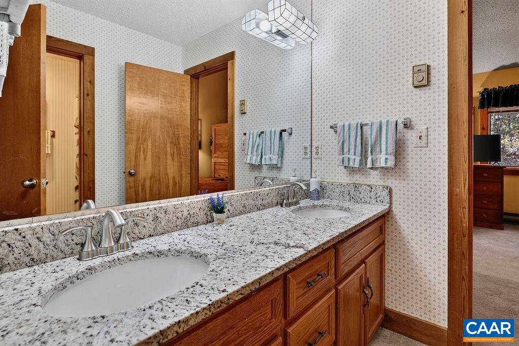 56 LAUREL SPRINGS DR, WINTERGREEN, Virginia 22967, 4 Bedrooms Bedrooms, ,3 BathroomsBathrooms,Residential,56 LAUREL SPRINGS DR,683410 MLS # 683410 56 LAUREL SPRINGS DR, WINTERGREEN, Virginia 22967, 4 Bedrooms Bedrooms, ,3 BathroomsBathrooms,Residential,56 LAUREL SPRINGS DR,683410 MLS # 683410