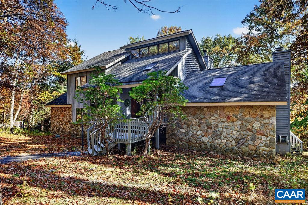 56 LAUREL SPRINGS DR, WINTERGREEN, Virginia 22967, 4 Bedrooms Bedrooms, ,3 BathroomsBathrooms,Residential,56 LAUREL SPRINGS DR,683410 MLS # 683410 56 LAUREL SPRINGS DR, WINTERGREEN, Virginia 22967, 4 Bedrooms Bedrooms, ,3 BathroomsBathrooms,Residential,56 LAUREL SPRINGS DR,683410 MLS # 683410