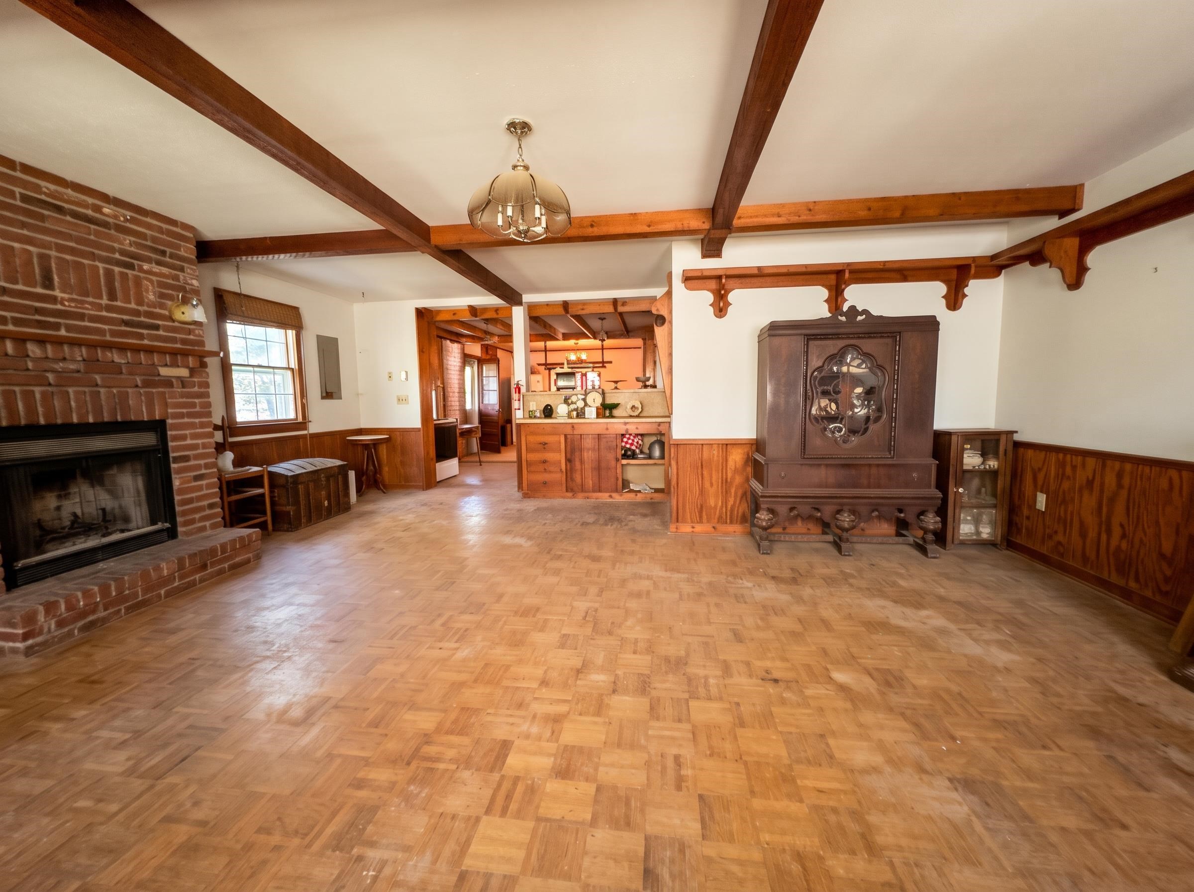 21 SUGAR LOAF RD, STAUNTON, Virginia 24401, 4 Bedrooms Bedrooms, ,2 BathroomsBathrooms,Residential,21 SUGAR LOAF RD,683412 MLS # 683412 21 SUGAR LOAF RD, STAUNTON, Virginia 24401, 4 Bedrooms Bedrooms, ,2 BathroomsBathrooms,Residential,21 SUGAR LOAF RD,683412 MLS # 683412