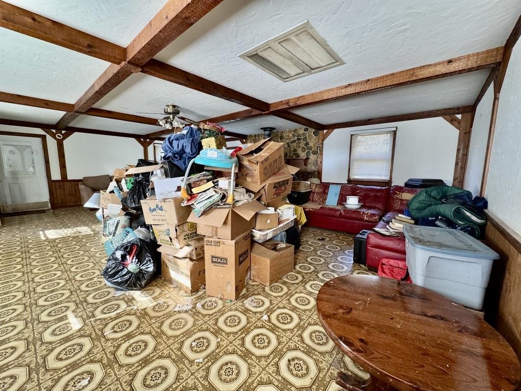 21 SUGAR LOAF RD, STAUNTON, Virginia 24401, 4 Bedrooms Bedrooms, ,2 BathroomsBathrooms,Residential,21 SUGAR LOAF RD,683412 MLS # 683412 21 SUGAR LOAF RD, STAUNTON, Virginia 24401, 4 Bedrooms Bedrooms, ,2 BathroomsBathrooms,Residential,21 SUGAR LOAF RD,683412 MLS # 683412