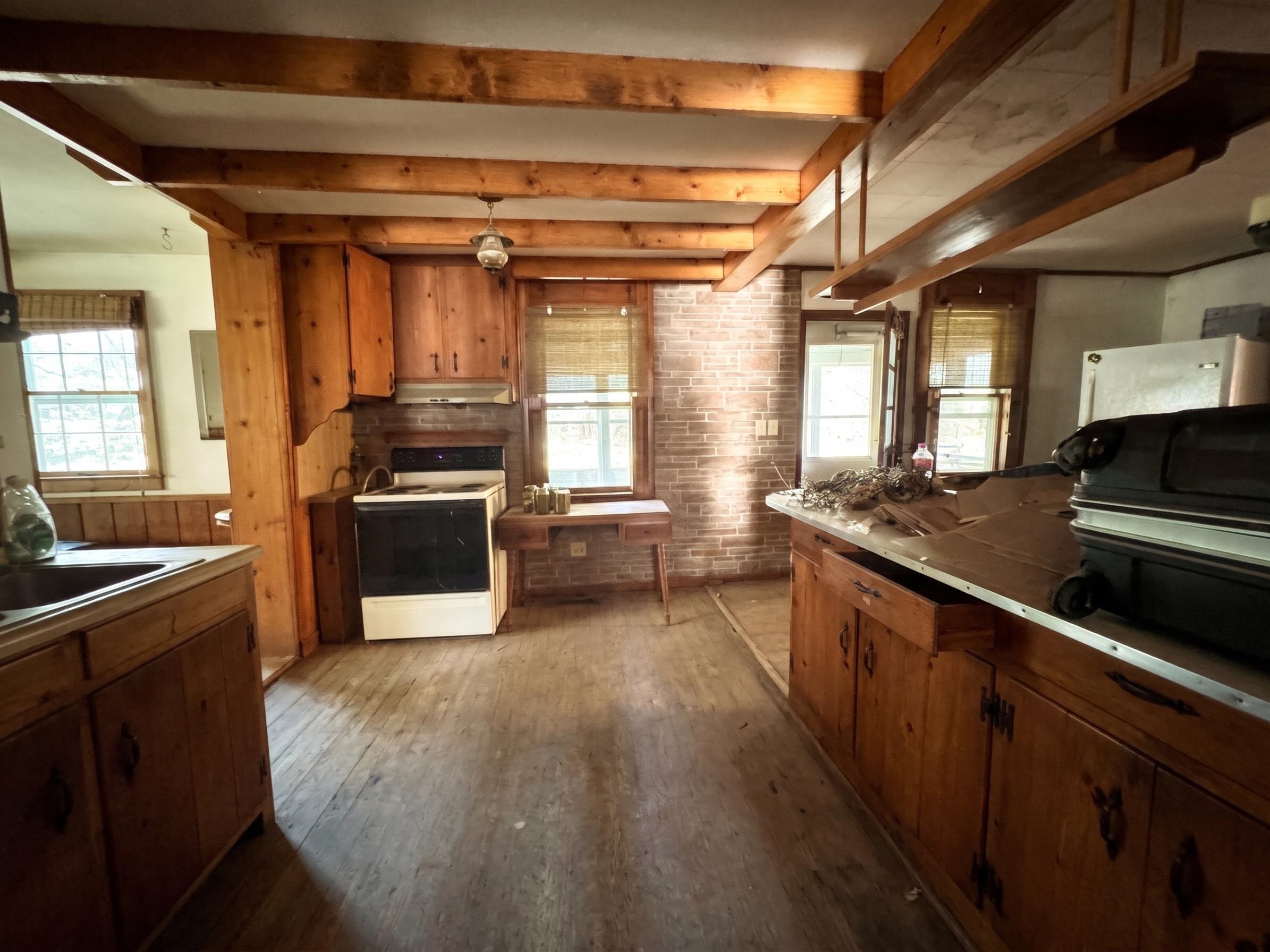 21 SUGAR LOAF RD, STAUNTON, Virginia 24401, 4 Bedrooms Bedrooms, ,2 BathroomsBathrooms,Residential,21 SUGAR LOAF RD,683412 MLS # 683412 21 SUGAR LOAF RD, STAUNTON, Virginia 24401, 4 Bedrooms Bedrooms, ,2 BathroomsBathrooms,Residential,21 SUGAR LOAF RD,683412 MLS # 683412
