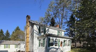 21 SUGAR LOAF RD, STAUNTON, Virginia 24401, 4 Bedrooms Bedrooms, ,2 BathroomsBathrooms,Residential,21 SUGAR LOAF RD,683412 MLS # 683412