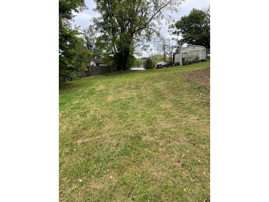 1432 LYNDHURST RD, WAYNESBORO, Virginia 22980, ,Commercial,1432 LYNDHURST RD,683418 MLS # 683418