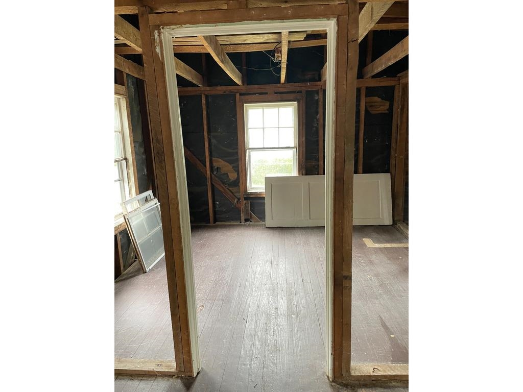 1432 LYNDHURST RD, WAYNESBORO, Virginia 22980, ,Commercial,1432 LYNDHURST RD,683418 MLS # 683418
