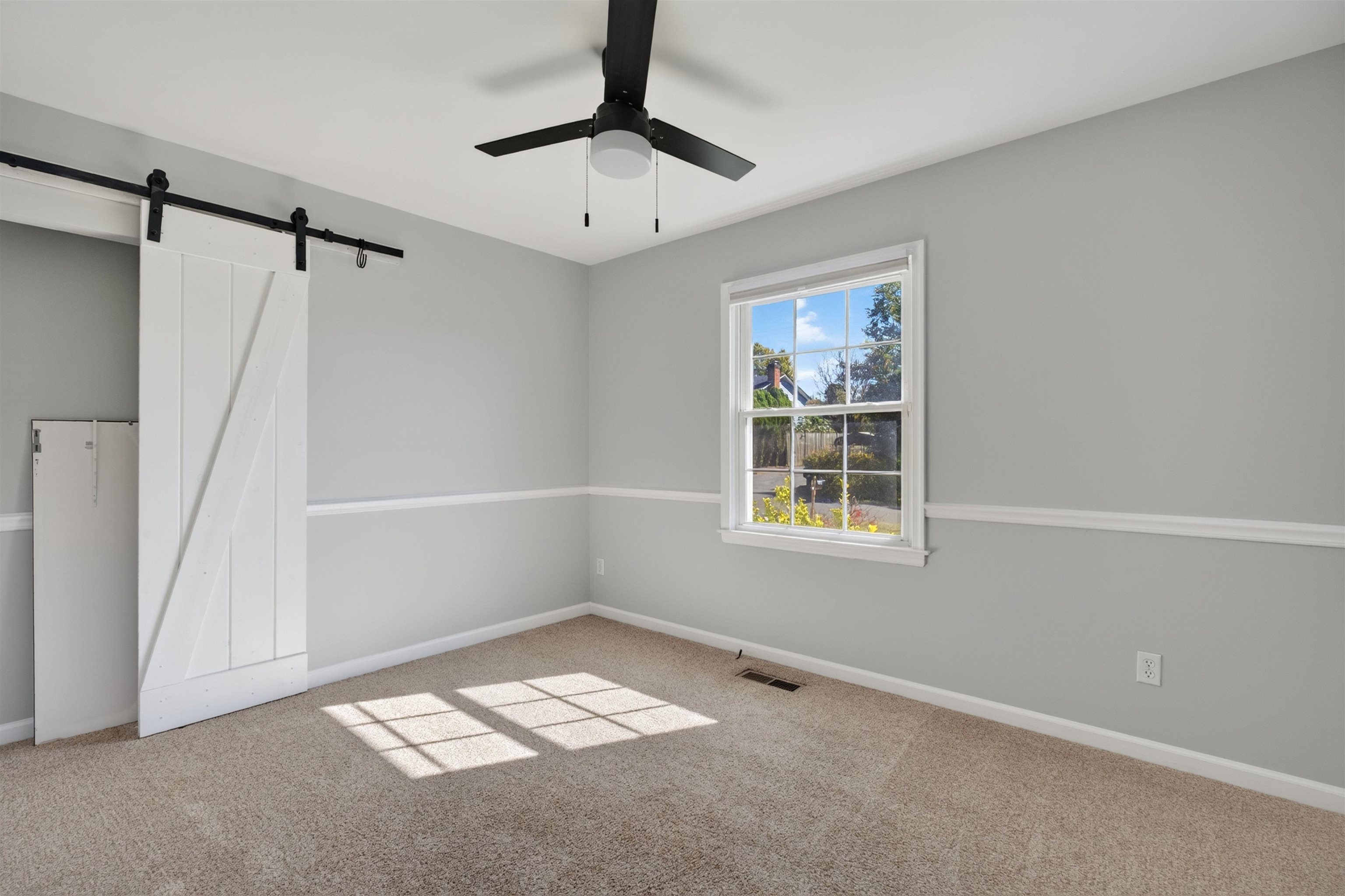1199 PORTLAND DR, HARRISONBURG, Virginia 22801, 3 Bedrooms Bedrooms, ,2 BathroomsBathrooms,Residential,1199 PORTLAND DR,683420 MLS # 683420 1199 PORTLAND DR, HARRISONBURG, Virginia 22801, 3 Bedrooms Bedrooms, ,2 BathroomsBathrooms,Residential,1199 PORTLAND DR,683420 MLS # 683420