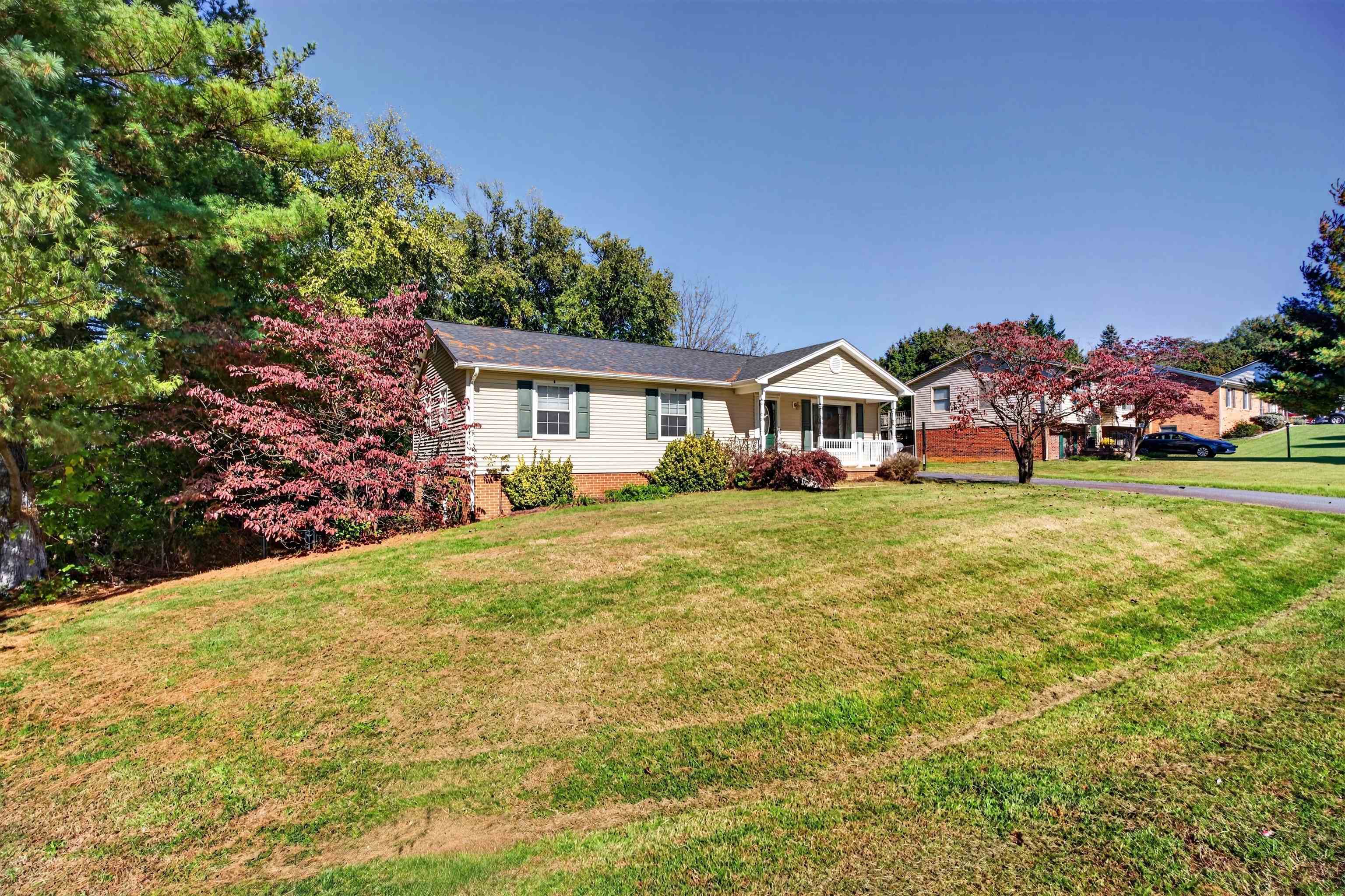 1199 PORTLAND DR, HARRISONBURG, Virginia 22801, 3 Bedrooms Bedrooms, ,2 BathroomsBathrooms,Residential,1199 PORTLAND DR,683420 MLS # 683420 1199 PORTLAND DR, HARRISONBURG, Virginia 22801, 3 Bedrooms Bedrooms, ,2 BathroomsBathrooms,Residential,1199 PORTLAND DR,683420 MLS # 683420