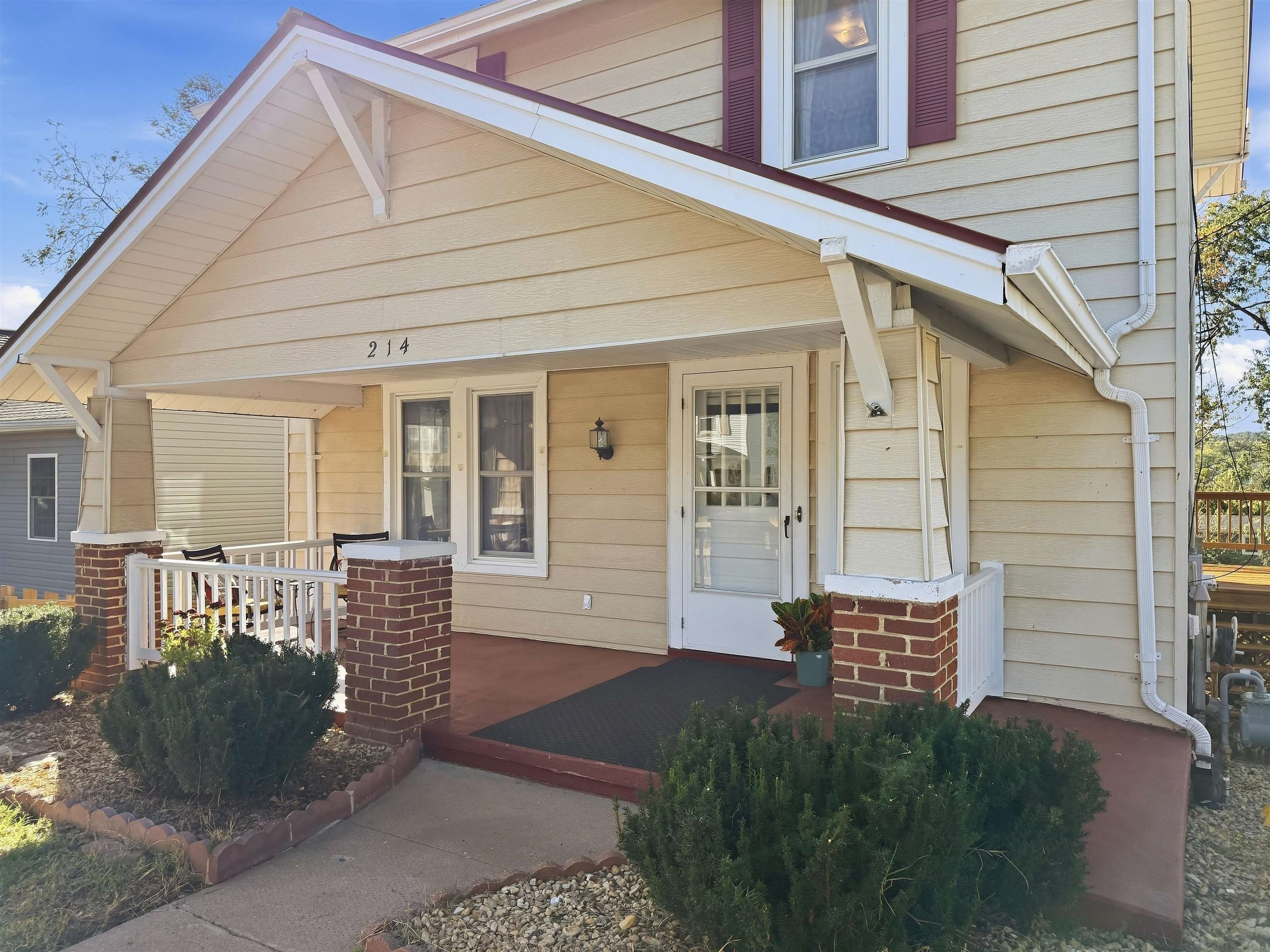 214 THOMPSON ST, STAUNTON, Virginia 24401, 3 Bedrooms Bedrooms, ,1 BathroomBathrooms,Residential,214 Thompson St,214 THOMPSON ST,682855 MLS # 682855 214 THOMPSON ST, STAUNTON, Virginia 24401, 3 Bedrooms Bedrooms, ,1 BathroomBathrooms,Residential,214 Thompson St,214 THOMPSON ST,682855 MLS # 682855