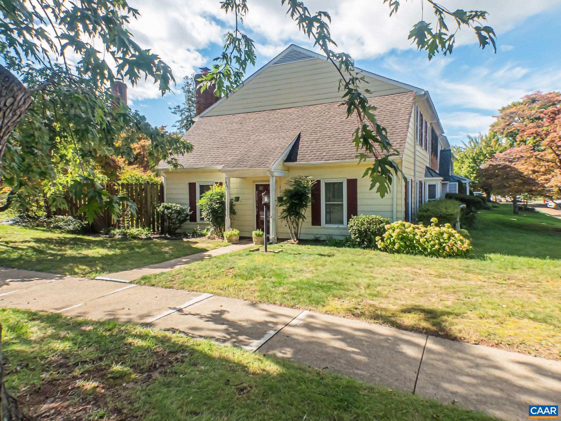 1461 MINOR RIDGE CT, CHARLOTTESVILLE, Virginia 22901, 3 Bedrooms Bedrooms, ,2 BathroomsBathrooms,Residential,1461 MINOR RIDGE CT,683421 MLS # 683421 1461 MINOR RIDGE CT, CHARLOTTESVILLE, Virginia 22901, 3 Bedrooms Bedrooms, ,2 BathroomsBathrooms,Residential,1461 MINOR RIDGE CT,683421 MLS # 683421