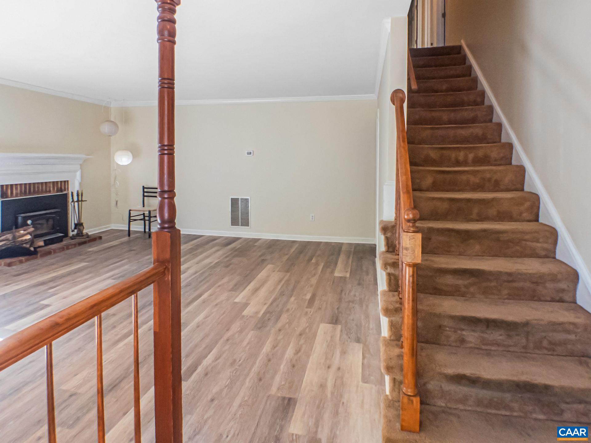 1461 MINOR RIDGE CT, CHARLOTTESVILLE, Virginia 22901, 3 Bedrooms Bedrooms, ,2 BathroomsBathrooms,Residential,1461 MINOR RIDGE CT,683421 MLS # 683421 1461 MINOR RIDGE CT, CHARLOTTESVILLE, Virginia 22901, 3 Bedrooms Bedrooms, ,2 BathroomsBathrooms,Residential,1461 MINOR RIDGE CT,683421 MLS # 683421