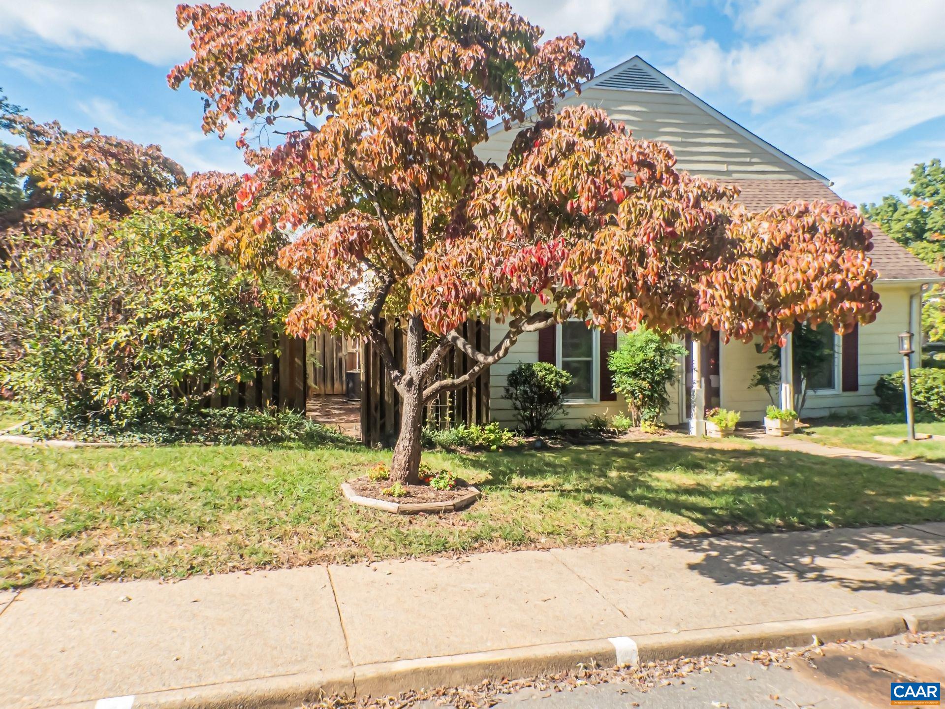 1461 MINOR RIDGE CT, CHARLOTTESVILLE, Virginia 22901, 3 Bedrooms Bedrooms, ,2 BathroomsBathrooms,Residential,1461 MINOR RIDGE CT,683421 MLS # 683421 1461 MINOR RIDGE CT, CHARLOTTESVILLE, Virginia 22901, 3 Bedrooms Bedrooms, ,2 BathroomsBathrooms,Residential,1461 MINOR RIDGE CT,683421 MLS # 683421
