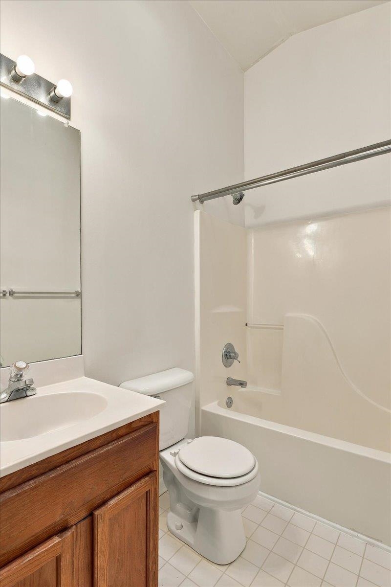 645 STONEWALL DR, HARRISONBURG, Virginia 22801, 3 Bedrooms Bedrooms, ,1 BathroomBathrooms,Residential,645 STONEWALL DR,683422 MLS # 683422 645 STONEWALL DR, HARRISONBURG, Virginia 22801, 3 Bedrooms Bedrooms, ,1 BathroomBathrooms,Residential,645 STONEWALL DR,683422 MLS # 683422
