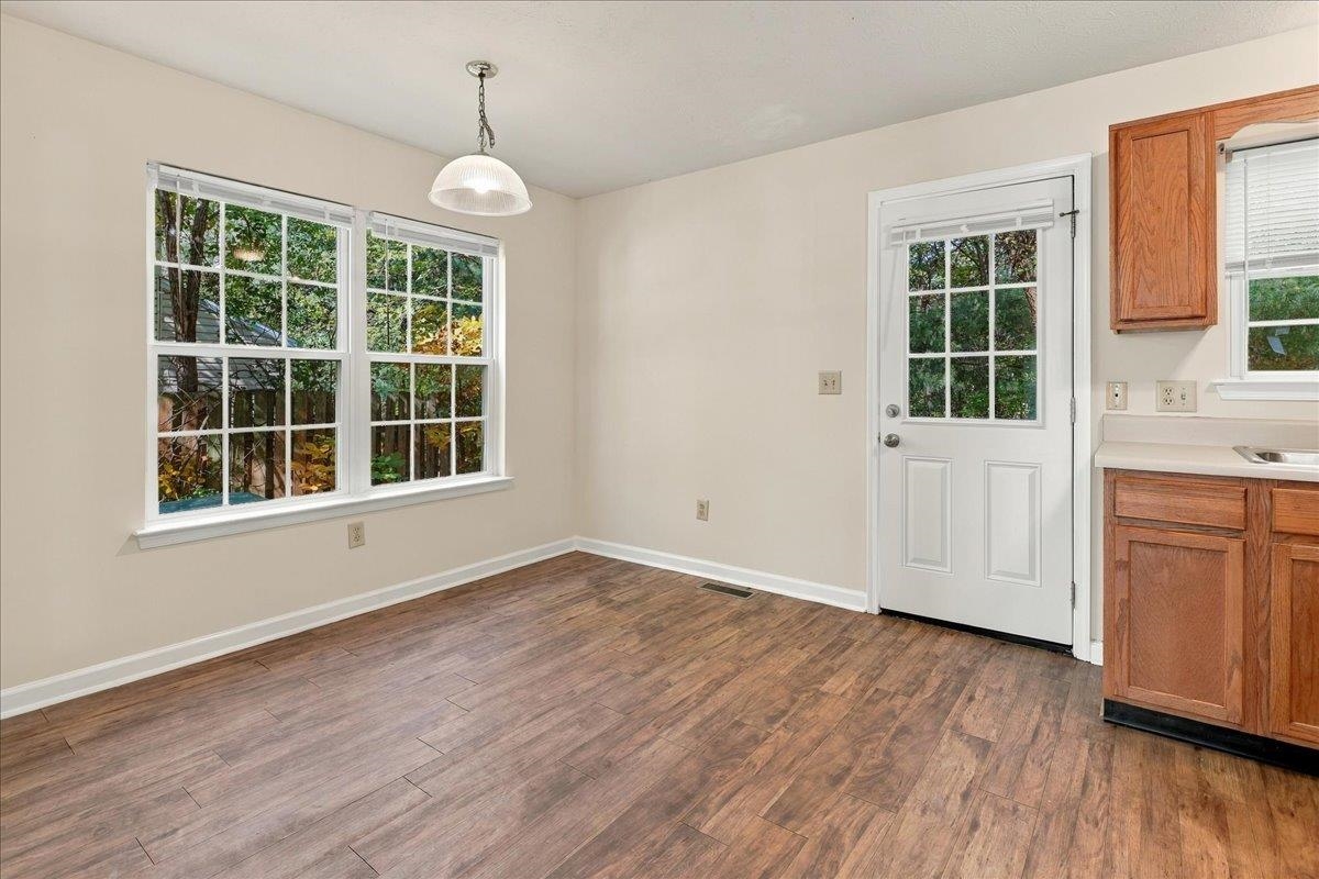 645 STONEWALL DR, HARRISONBURG, Virginia 22801, 3 Bedrooms Bedrooms, ,1 BathroomBathrooms,Residential,645 STONEWALL DR,683422 MLS # 683422 645 STONEWALL DR, HARRISONBURG, Virginia 22801, 3 Bedrooms Bedrooms, ,1 BathroomBathrooms,Residential,645 STONEWALL DR,683422 MLS # 683422