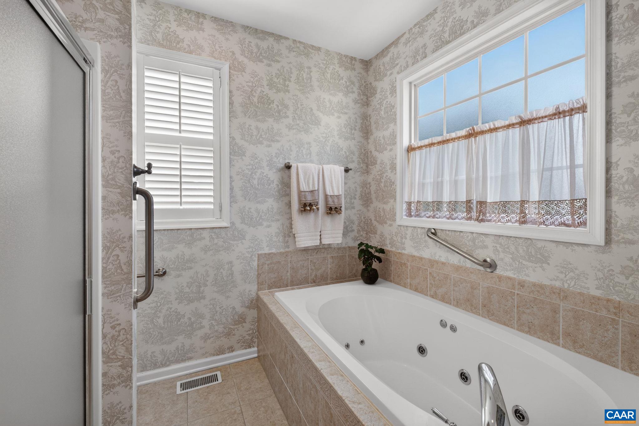 160 DEERWOOD RD, CHARLOTTESVILLE, Virginia 22911, 3 Bedrooms Bedrooms, ,2 BathroomsBathrooms,Residential,160 DEERWOOD RD,683125 MLS # 683125 160 DEERWOOD RD, CHARLOTTESVILLE, Virginia 22911, 3 Bedrooms Bedrooms, ,2 BathroomsBathrooms,Residential,160 DEERWOOD RD,683125 MLS # 683125