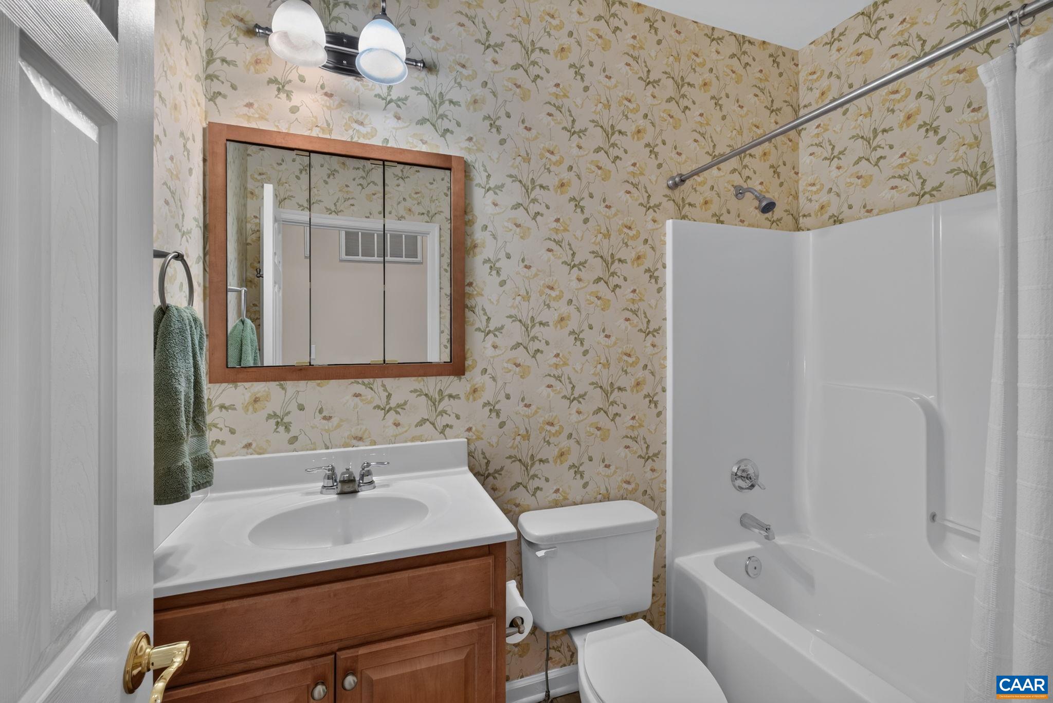160 DEERWOOD RD, CHARLOTTESVILLE, Virginia 22911, 3 Bedrooms Bedrooms, ,2 BathroomsBathrooms,Residential,160 DEERWOOD RD,683125 MLS # 683125 160 DEERWOOD RD, CHARLOTTESVILLE, Virginia 22911, 3 Bedrooms Bedrooms, ,2 BathroomsBathrooms,Residential,160 DEERWOOD RD,683125 MLS # 683125