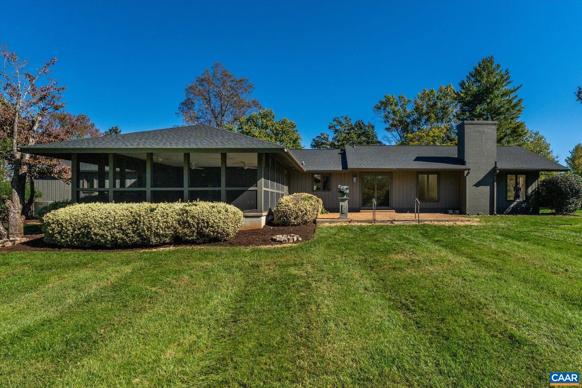 1221 WEST LEIGH DR, CHARLOTTESVILLE, Virginia 22901, 3 Bedrooms Bedrooms, ,3 BathroomsBathrooms,Residential,1221 WEST LEIGH DR,683353 MLS # 683353 1221 WEST LEIGH DR, CHARLOTTESVILLE, Virginia 22901, 3 Bedrooms Bedrooms, ,3 BathroomsBathrooms,Residential,1221 WEST LEIGH DR,683353 MLS # 683353