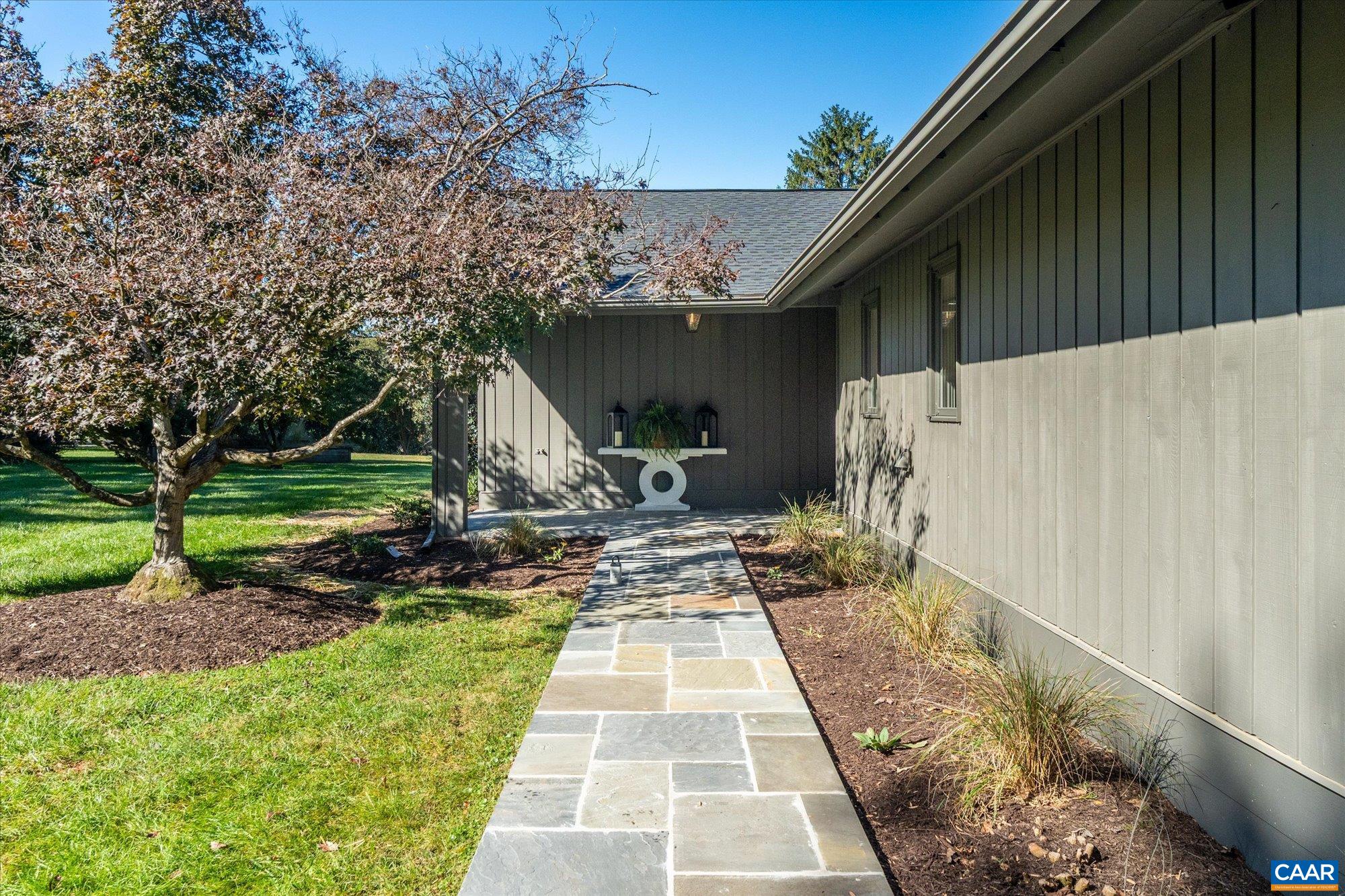 1221 WEST LEIGH DR, CHARLOTTESVILLE, Virginia 22901, 3 Bedrooms Bedrooms, ,3 BathroomsBathrooms,Residential,1221 WEST LEIGH DR,683353 MLS # 683353 1221 WEST LEIGH DR, CHARLOTTESVILLE, Virginia 22901, 3 Bedrooms Bedrooms, ,3 BathroomsBathrooms,Residential,1221 WEST LEIGH DR,683353 MLS # 683353