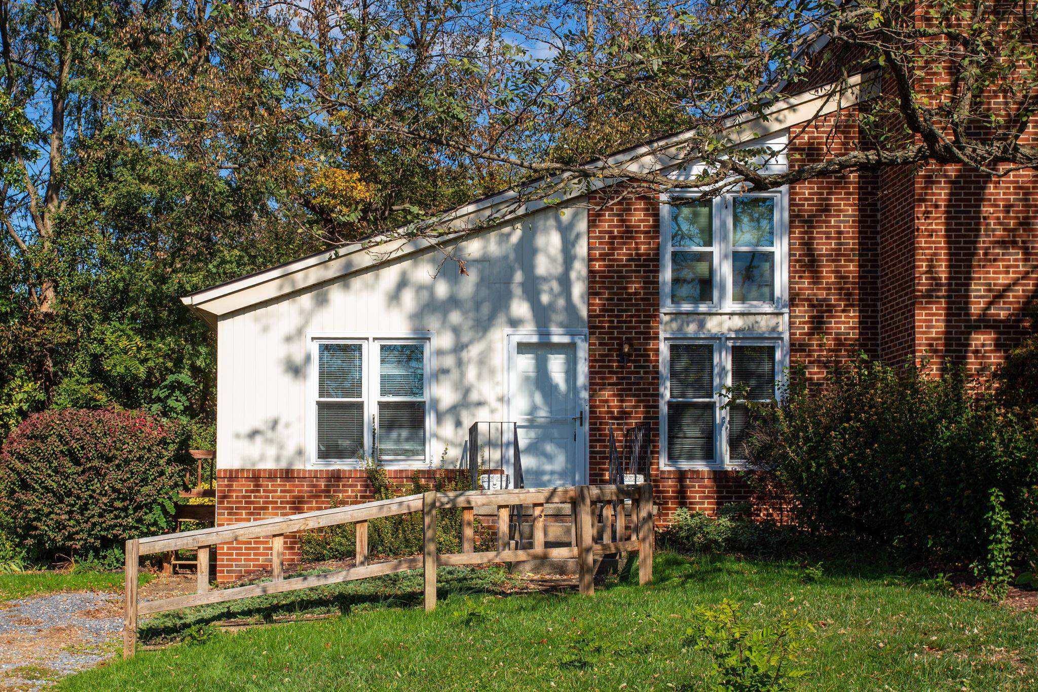 1175 ROSEDALE DR, HARRISONBURG, Virginia 22801, 3 Bedrooms Bedrooms, ,1 BathroomBathrooms,Residential,1175 ROSEDALE DR,683427 MLS # 683427