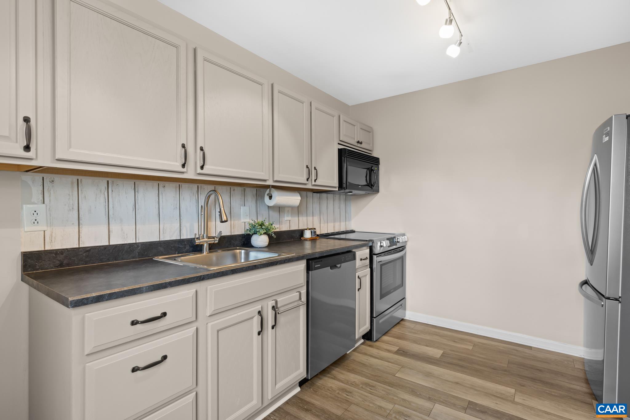 1354 VILLA WAY, CHARLOTTESVILLE, Virginia 22903, 3 Bedrooms Bedrooms, ,2 BathroomsBathrooms,Residential,1354 VILLA WAY,683433 MLS # 683433 1354 VILLA WAY, CHARLOTTESVILLE, Virginia 22903, 3 Bedrooms Bedrooms, ,2 BathroomsBathrooms,Residential,1354 VILLA WAY,683433 MLS # 683433