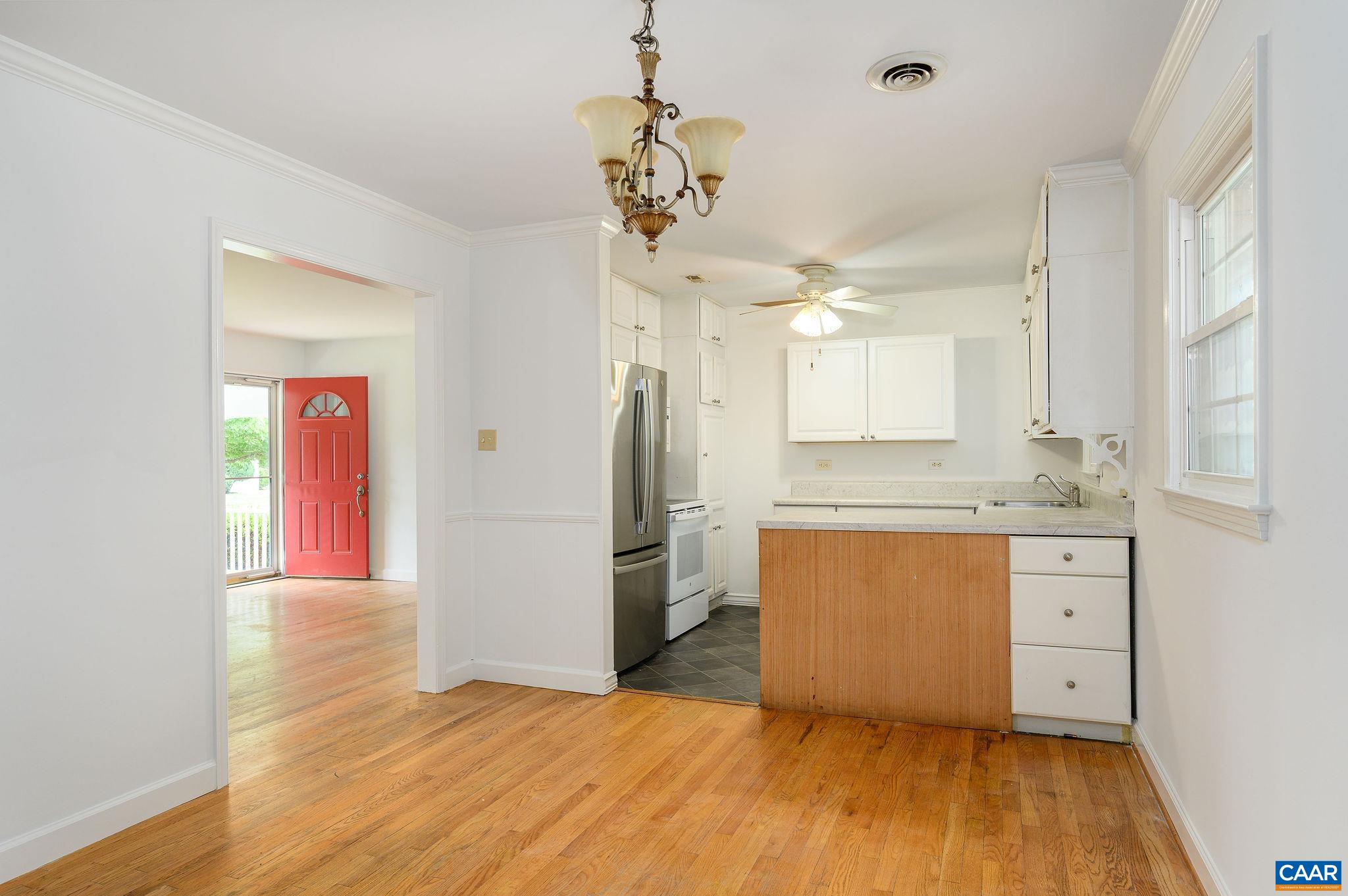 2806 BROOKMERE RD, CHARLOTTESVILLE, Virginia 22901, 3 Bedrooms Bedrooms, ,2 BathroomsBathrooms,Residential,Well maintained solid brick ranch on great lot- wa,2806 BROOKMERE RD,677601 MLS # 677601 2806 BROOKMERE RD, CHARLOTTESVILLE, Virginia 22901, 3 Bedrooms Bedrooms, ,2 BathroomsBathrooms,Residential,Well maintained solid brick ranch on great lot- wa,2806 BROOKMERE RD,677601 MLS # 677601