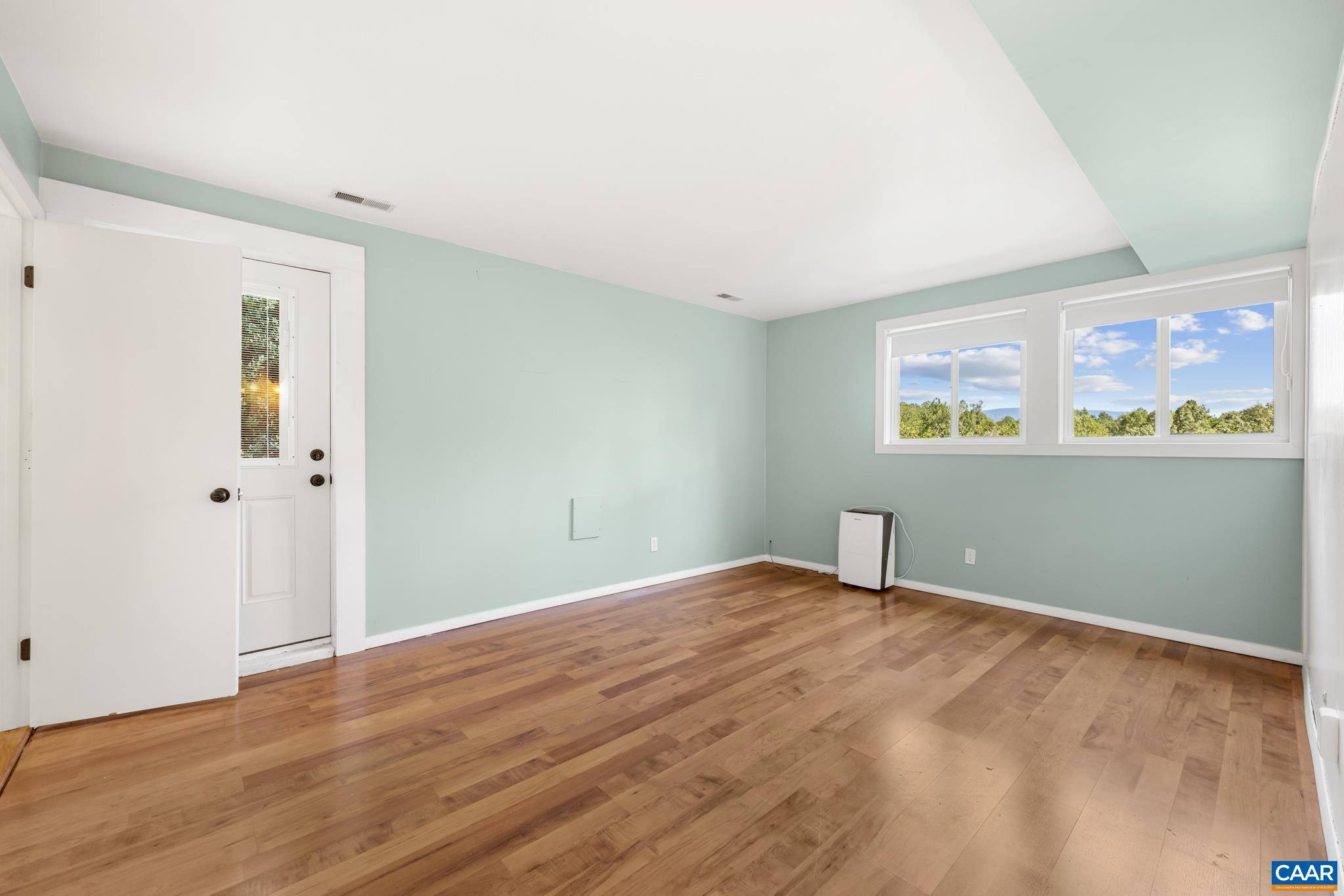 8000 + BATESVILLE RD, AFTON, Virginia 22920, 4 Bedrooms Bedrooms, ,3 BathroomsBathrooms,Residential,8000 + BATESVILLE RD,683434 MLS # 683434 8000 + BATESVILLE RD, AFTON, Virginia 22920, 4 Bedrooms Bedrooms, ,3 BathroomsBathrooms,Residential,8000 + BATESVILLE RD,683434 MLS # 683434