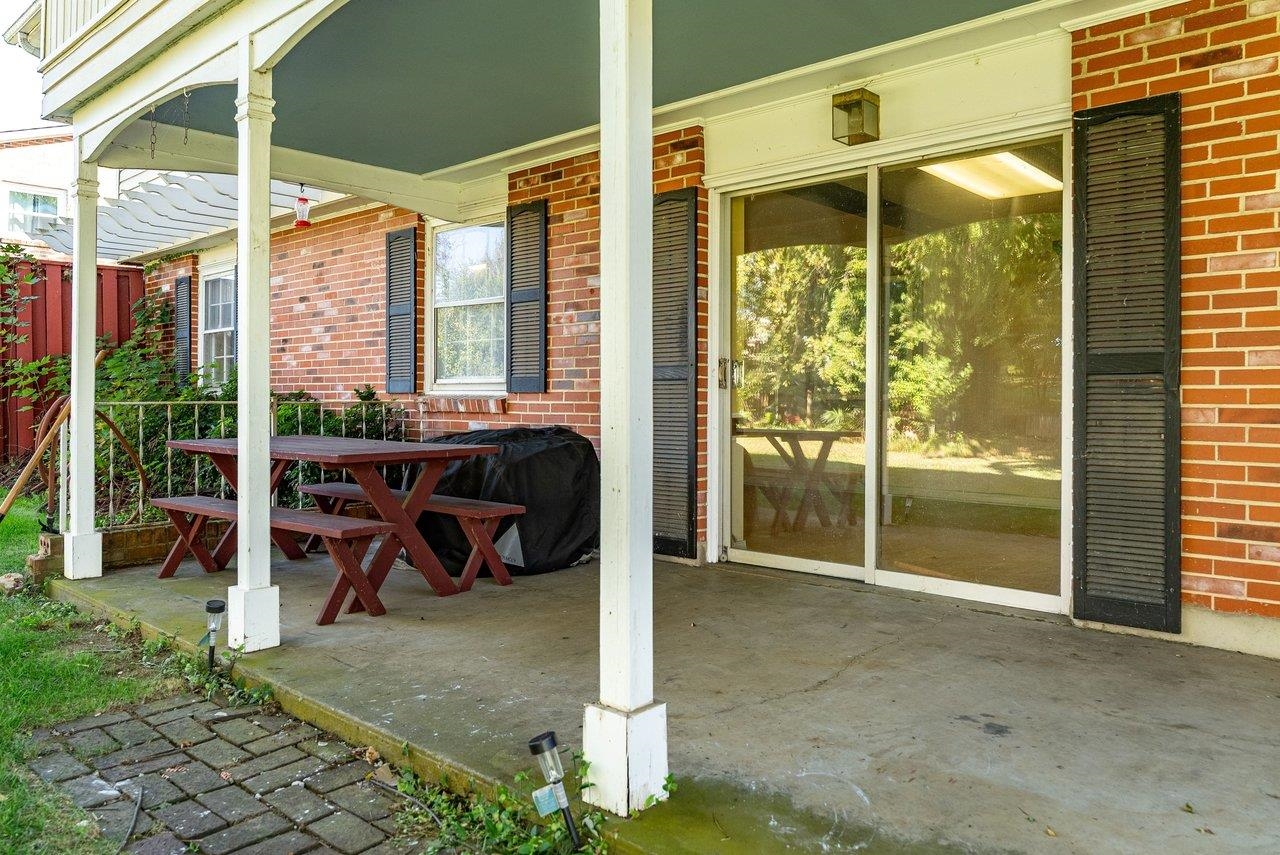 5976 RAWLEY PIKE, ROCKINGHAM, Virginia 22801, 2 Bedrooms Bedrooms, ,2 BathroomsBathrooms,Residential,Affordable solid built home w/ large yard and work,5976 RAWLEY PIKE,683439 MLS # 683439