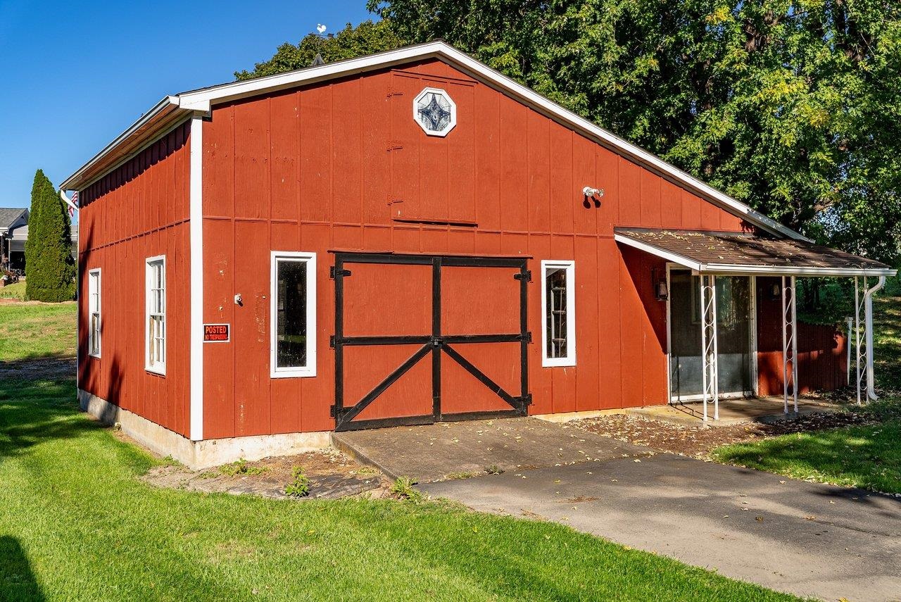 5976 RAWLEY PIKE, ROCKINGHAM, Virginia 22801, 2 Bedrooms Bedrooms, ,2 BathroomsBathrooms,Residential,Affordable solid built home w/ large yard and work,5976 RAWLEY PIKE,683439 MLS # 683439