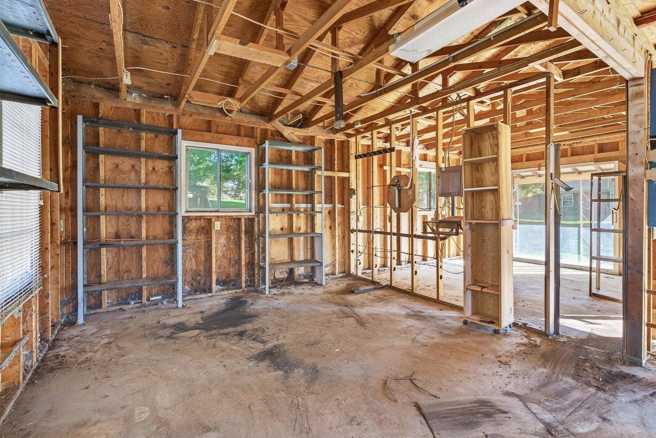 5976 RAWLEY PIKE, ROCKINGHAM, Virginia 22801, 2 Bedrooms Bedrooms, ,2 BathroomsBathrooms,Residential,Affordable solid built home w/ large yard and work,5976 RAWLEY PIKE,683439 MLS # 683439