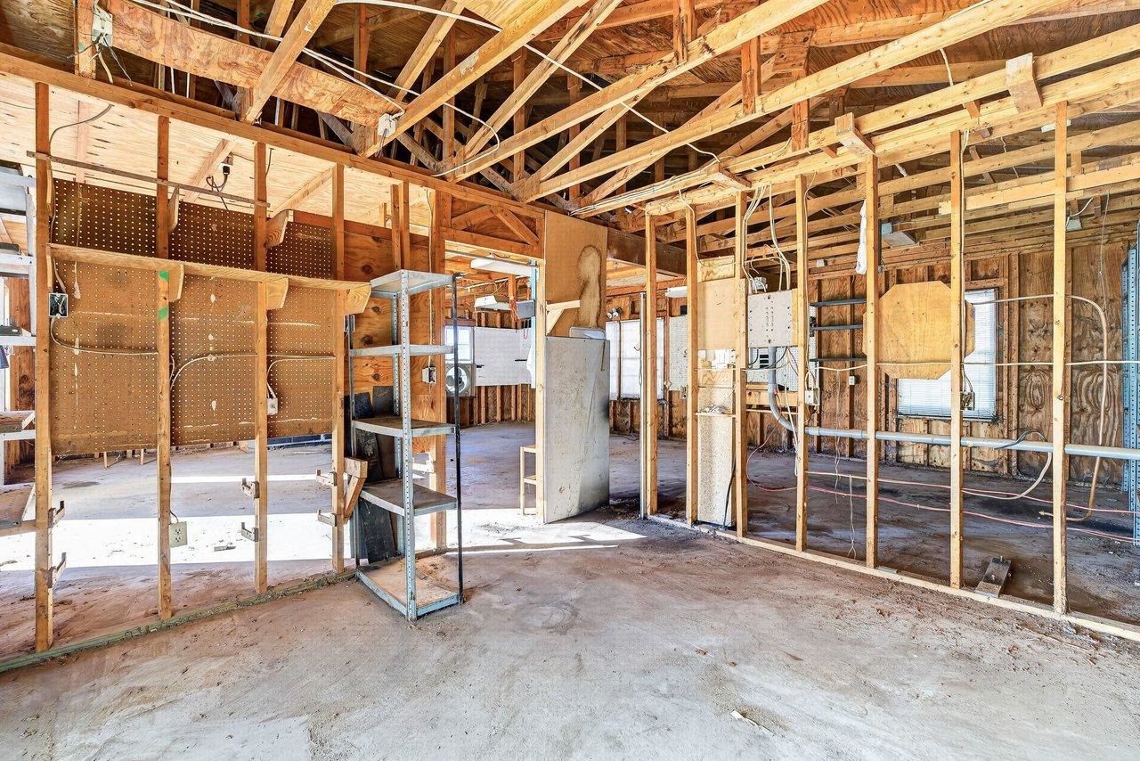 5976 RAWLEY PIKE, ROCKINGHAM, Virginia 22801, 2 Bedrooms Bedrooms, ,2 BathroomsBathrooms,Residential,Affordable solid built home w/ large yard and work,5976 RAWLEY PIKE,683439 MLS # 683439
