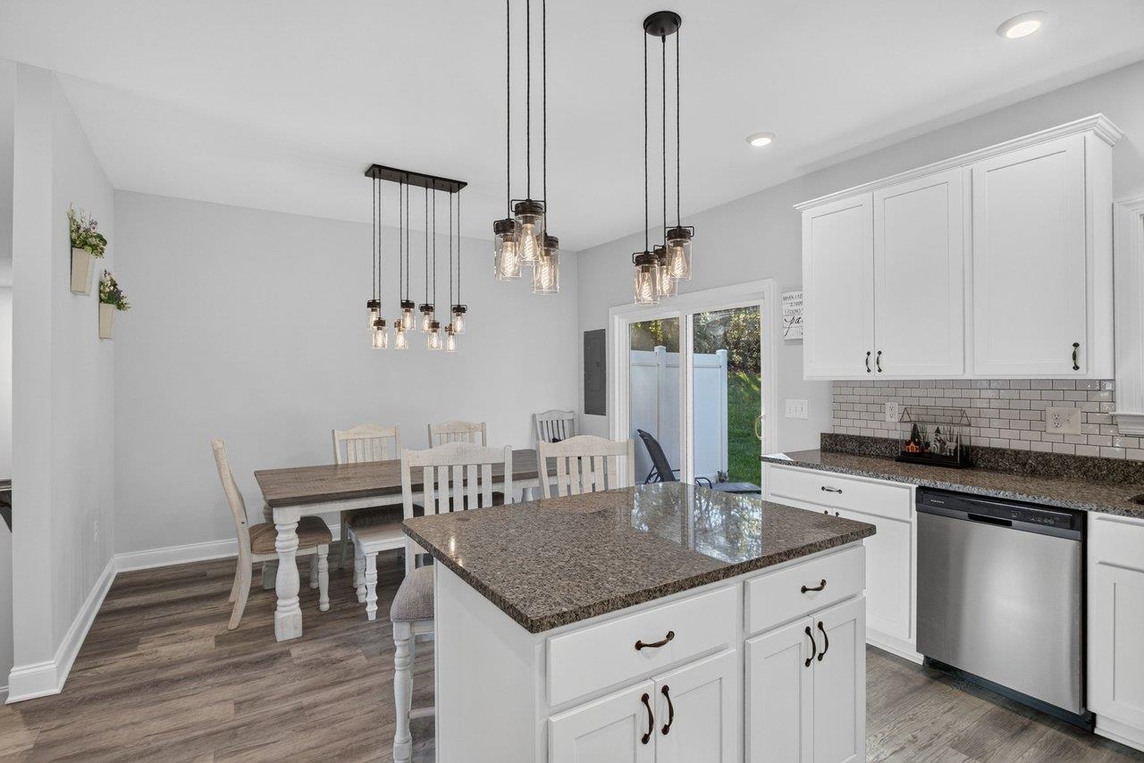 1080 BLUEMOON DR, ROCKINGHAM, Virginia 22801, 3 Bedrooms Bedrooms, ,2 BathroomsBathrooms,Residential,Move-In Ready Townhome w/ Finished Basement & ,1080 BLUEMOON DR,683440 MLS # 683440
