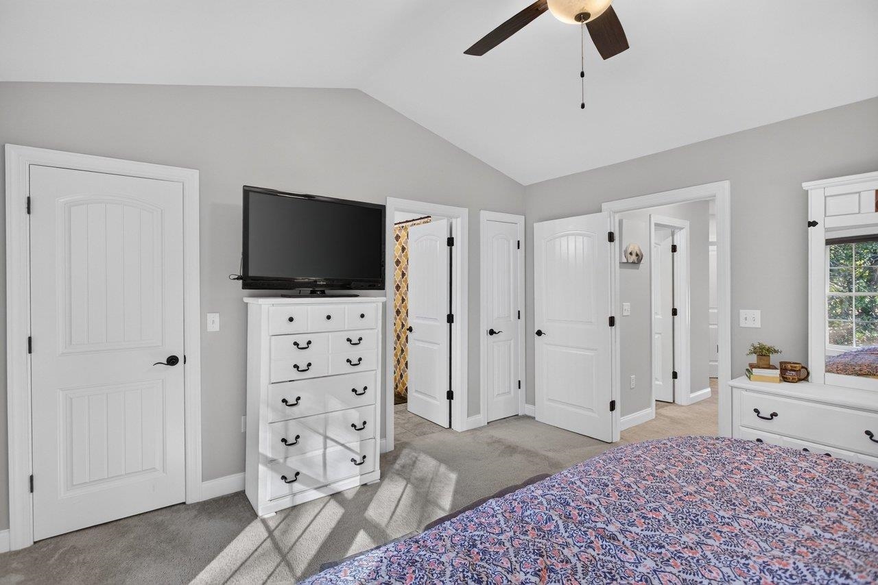 1080 BLUEMOON DR, ROCKINGHAM, Virginia 22801, 3 Bedrooms Bedrooms, ,2 BathroomsBathrooms,Residential,Move-In Ready Townhome w/ Finished Basement & ,1080 BLUEMOON DR,683440 MLS # 683440