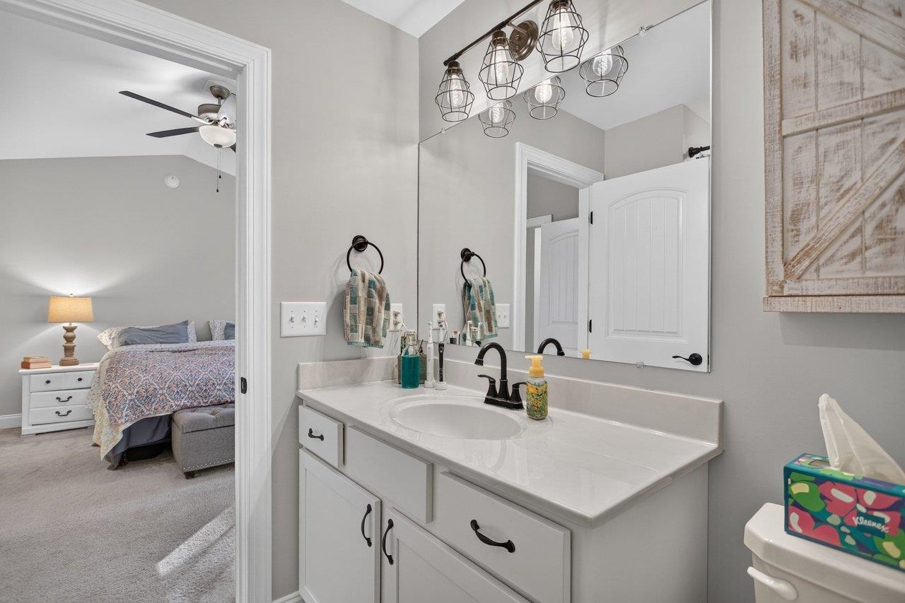 1080 BLUEMOON DR, ROCKINGHAM, Virginia 22801, 3 Bedrooms Bedrooms, ,2 BathroomsBathrooms,Residential,Move-In Ready Townhome w/ Finished Basement & ,1080 BLUEMOON DR,683440 MLS # 683440